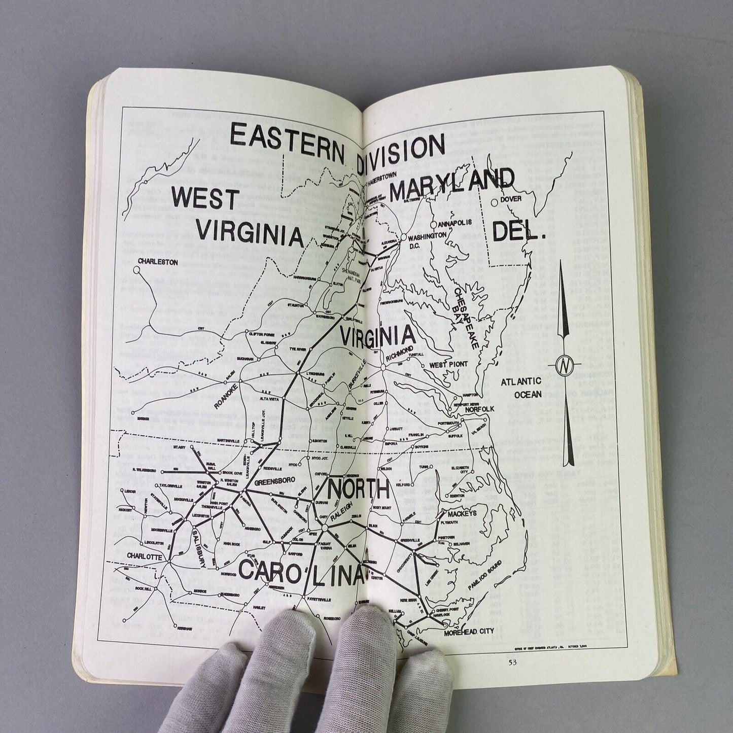 Norfolk Southern NS Eastern Division Northern Region Timetable #10, October 1989