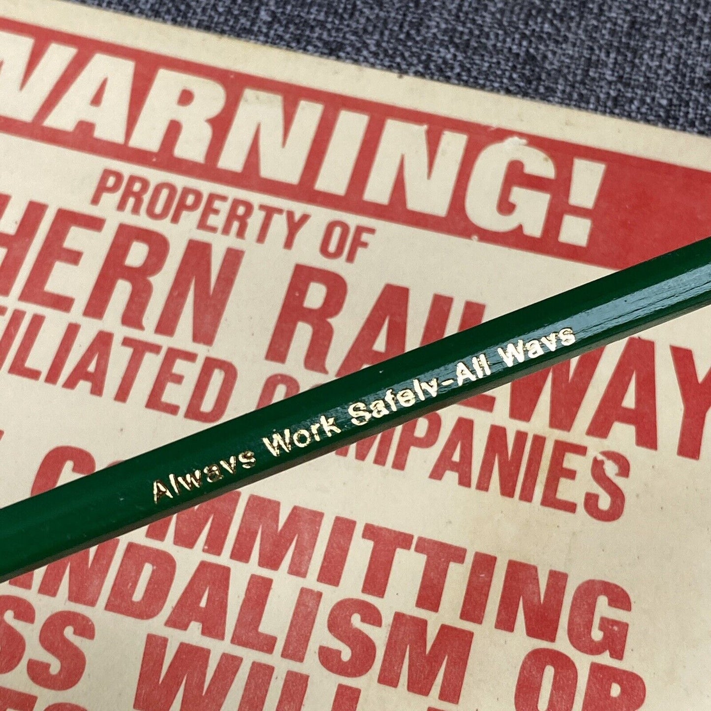 Vintage Southern Railway SOU RR Original Variety of Cards/Signs with Pencils