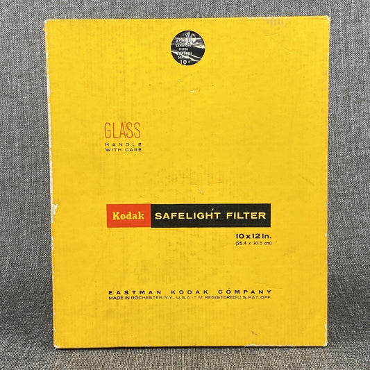 Kodak Darkroom Safelight Glass Filter 10x12 (25.4x30.5 cm) Wratten Series 10