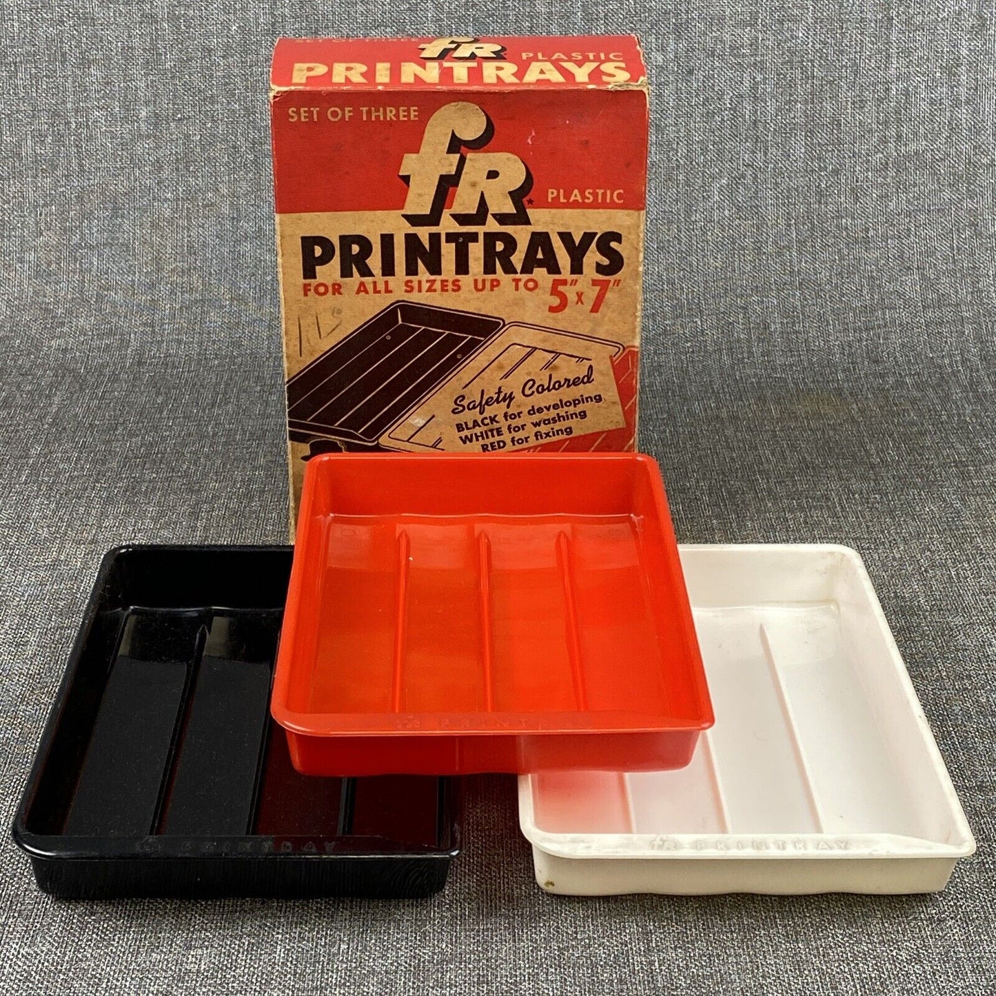 Vintage FR Corporation Set of 5"x7" Photo Darkroom Printing Trays with org. box