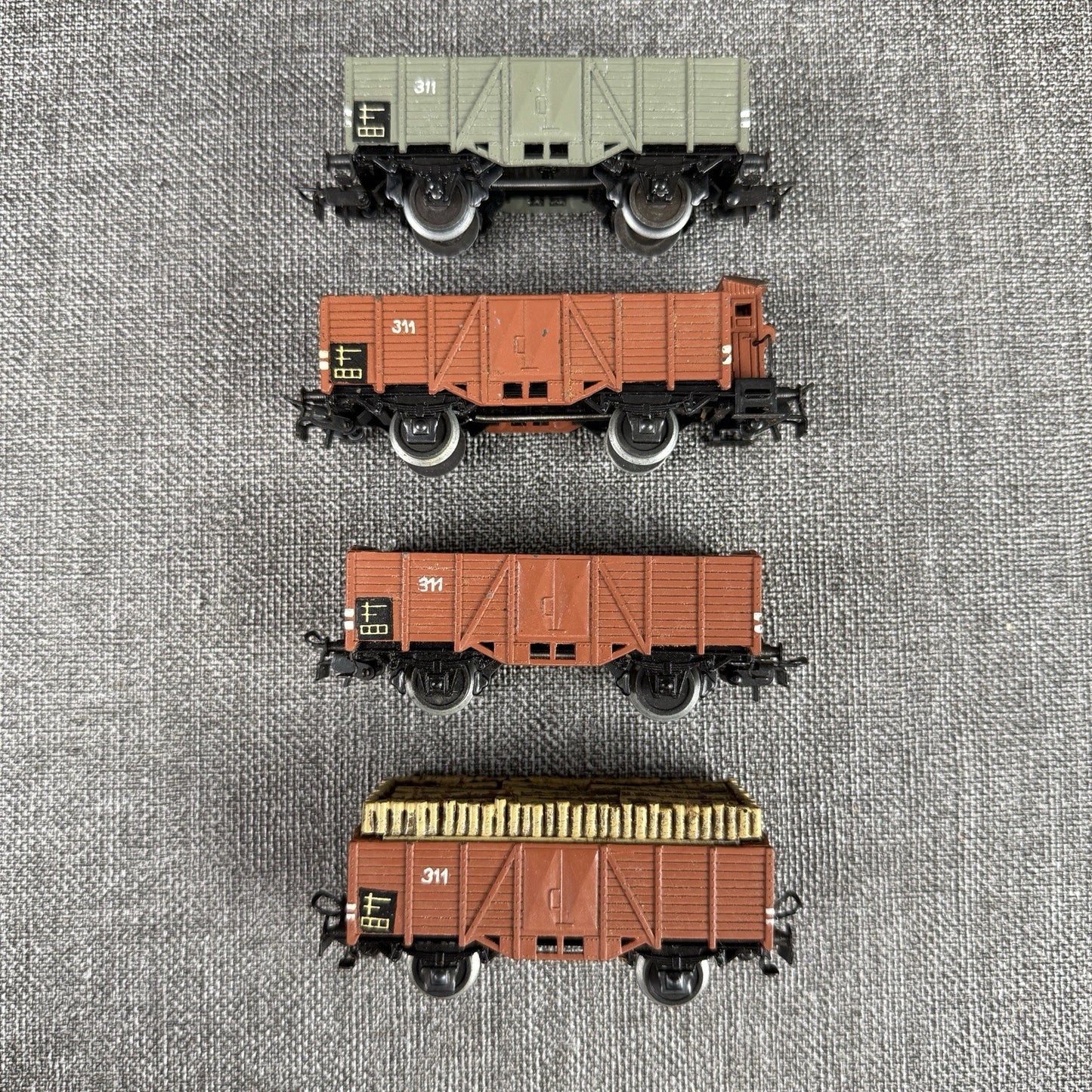 Marklin HO scale Vintage Die-Cast Freight Cars # 311 - lot of 4