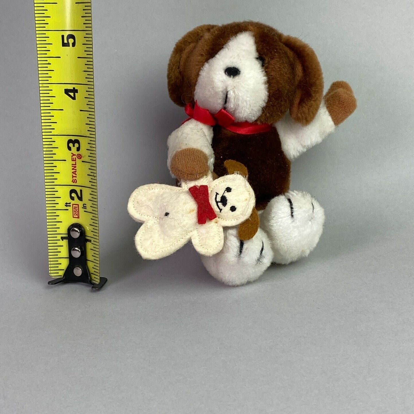 Vintage 1985 Dakin Small 5” Stuffed Plush Puppy Dog