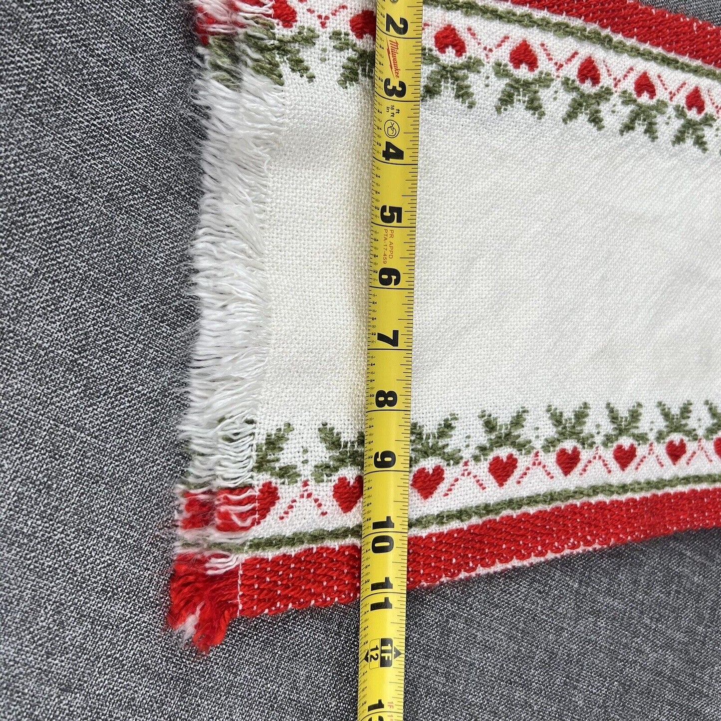 Vintage Decorative Hand Towels 28”x11” Material Acrylic Red and Green