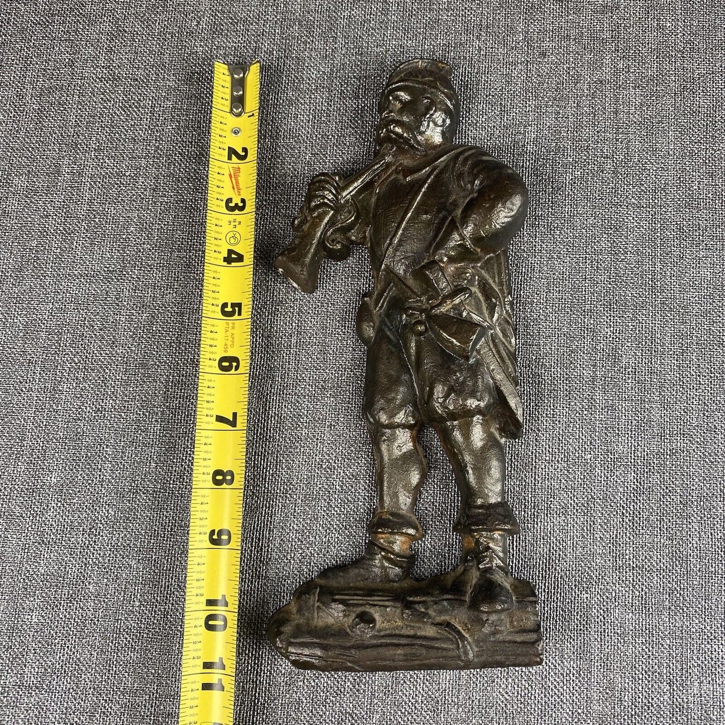 Vintage Cast Iron Musketeer Wall Hanging Decor, Rennaissance era style, 10"