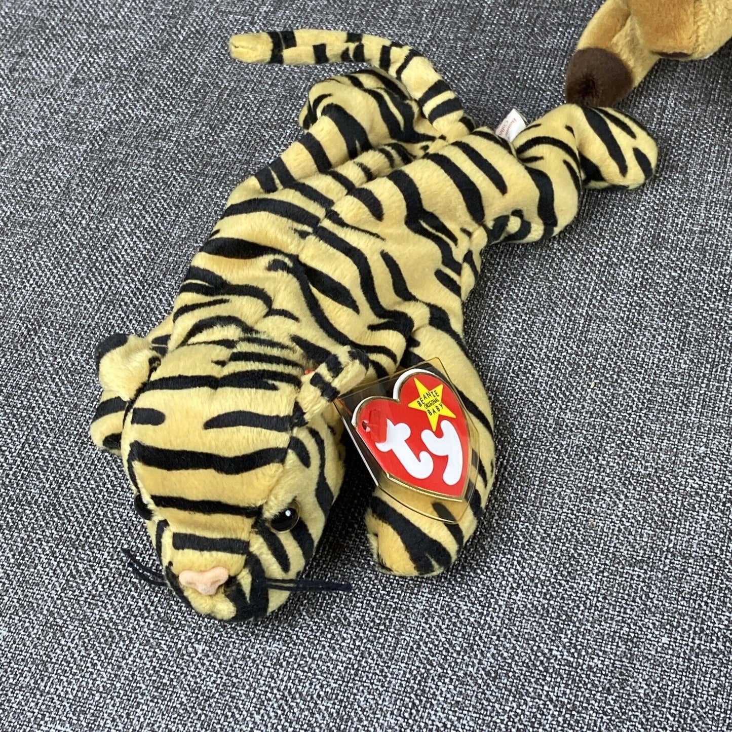 Lot TY Beanie Babies lot of 9, Owl, Deer, Giraffe, Pig and More