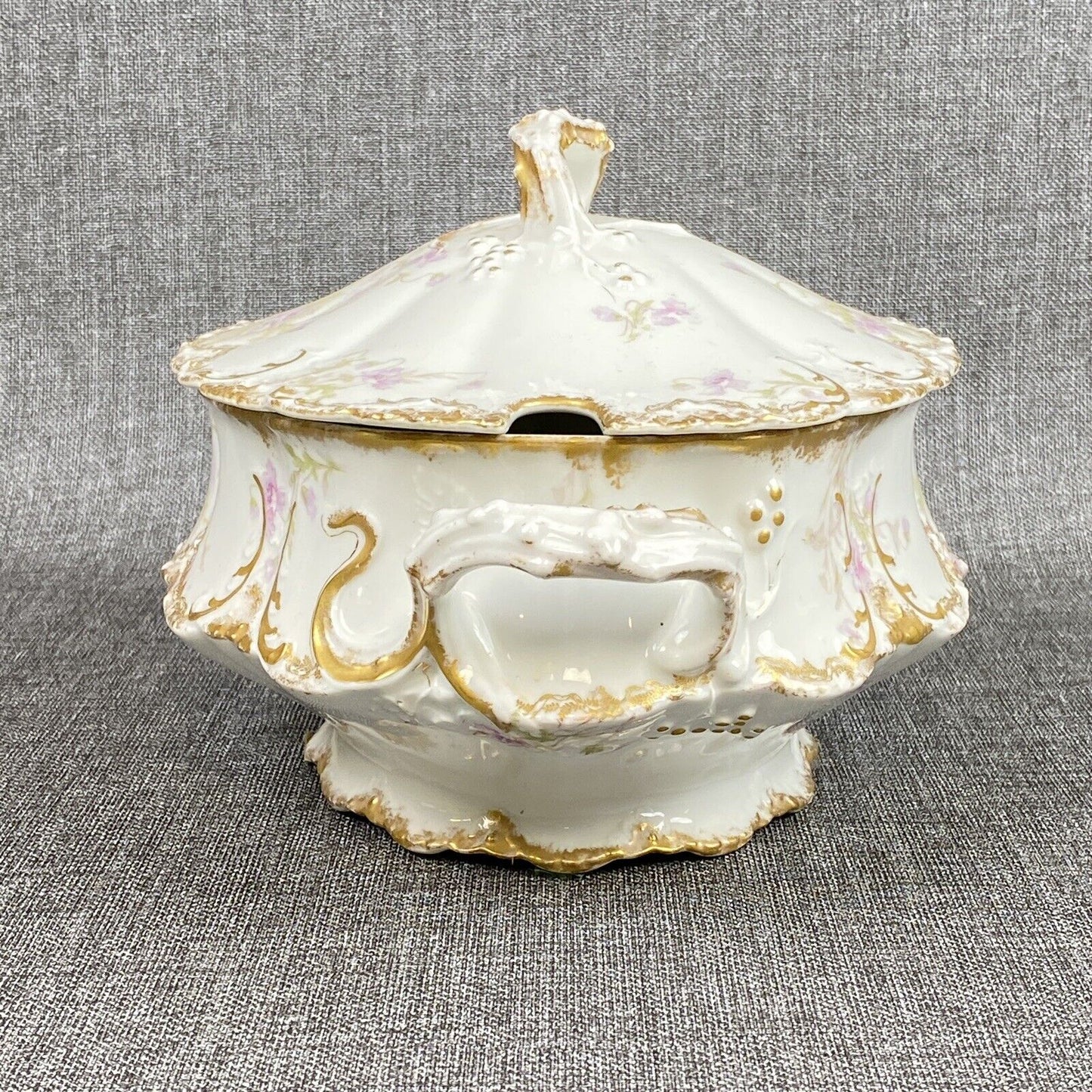 Antique Theo Haviland Limoges France Lidded Soup Tureen Gold Gilding