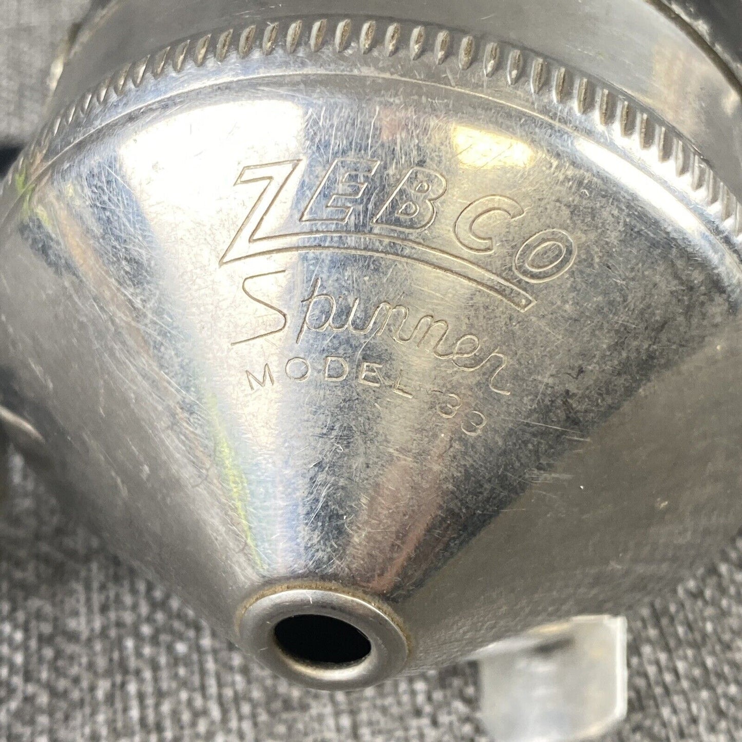 Vintage Silver ZEBCO "Spinner" Model 33 Spin Casting Fishing Reel Black Button