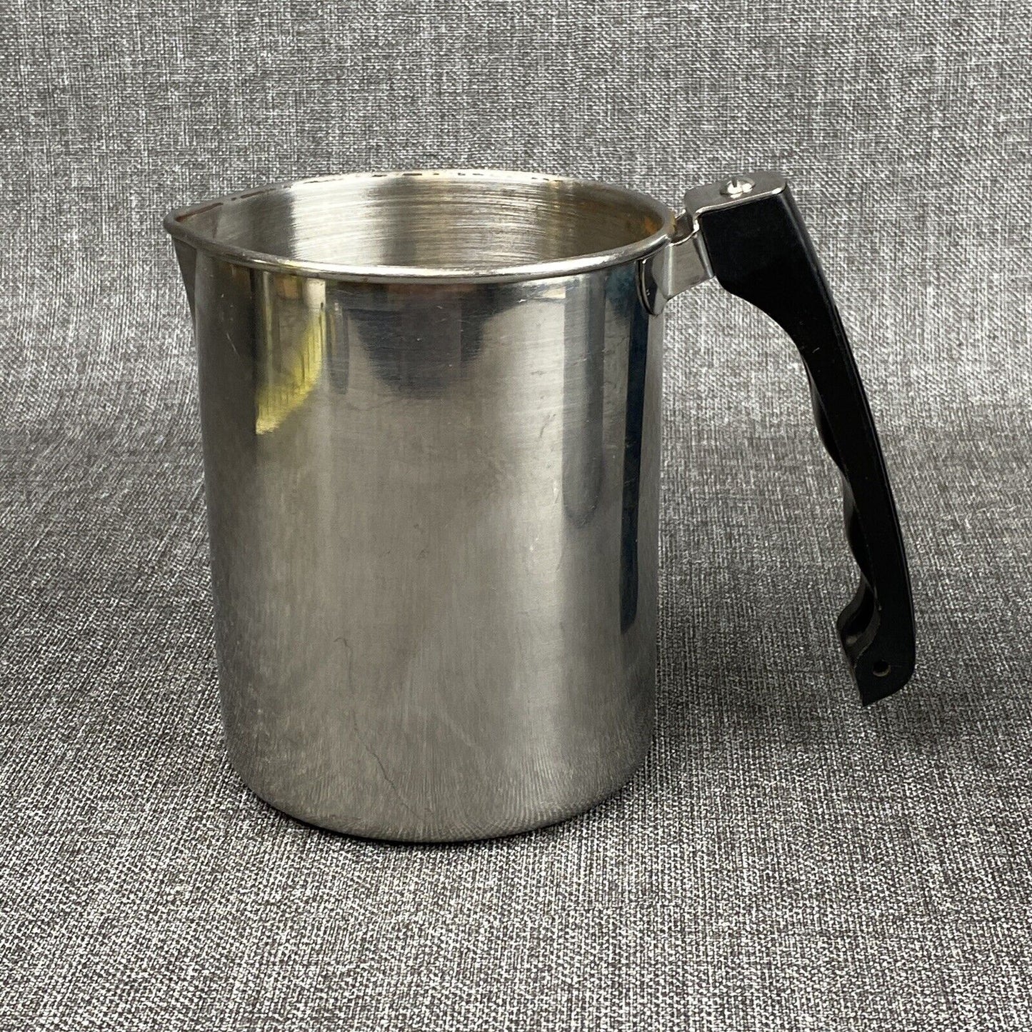 Lot of 2 Leur's Stainless Ware USA Steel Kitchen vintage Pitchers 7" and 5.5"