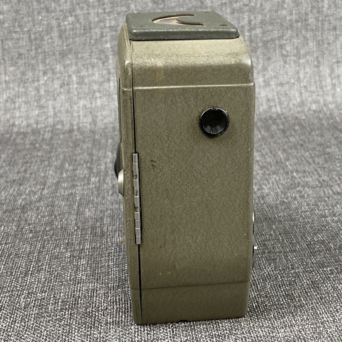 Vintage CROWN Model E3B 8mm film camera