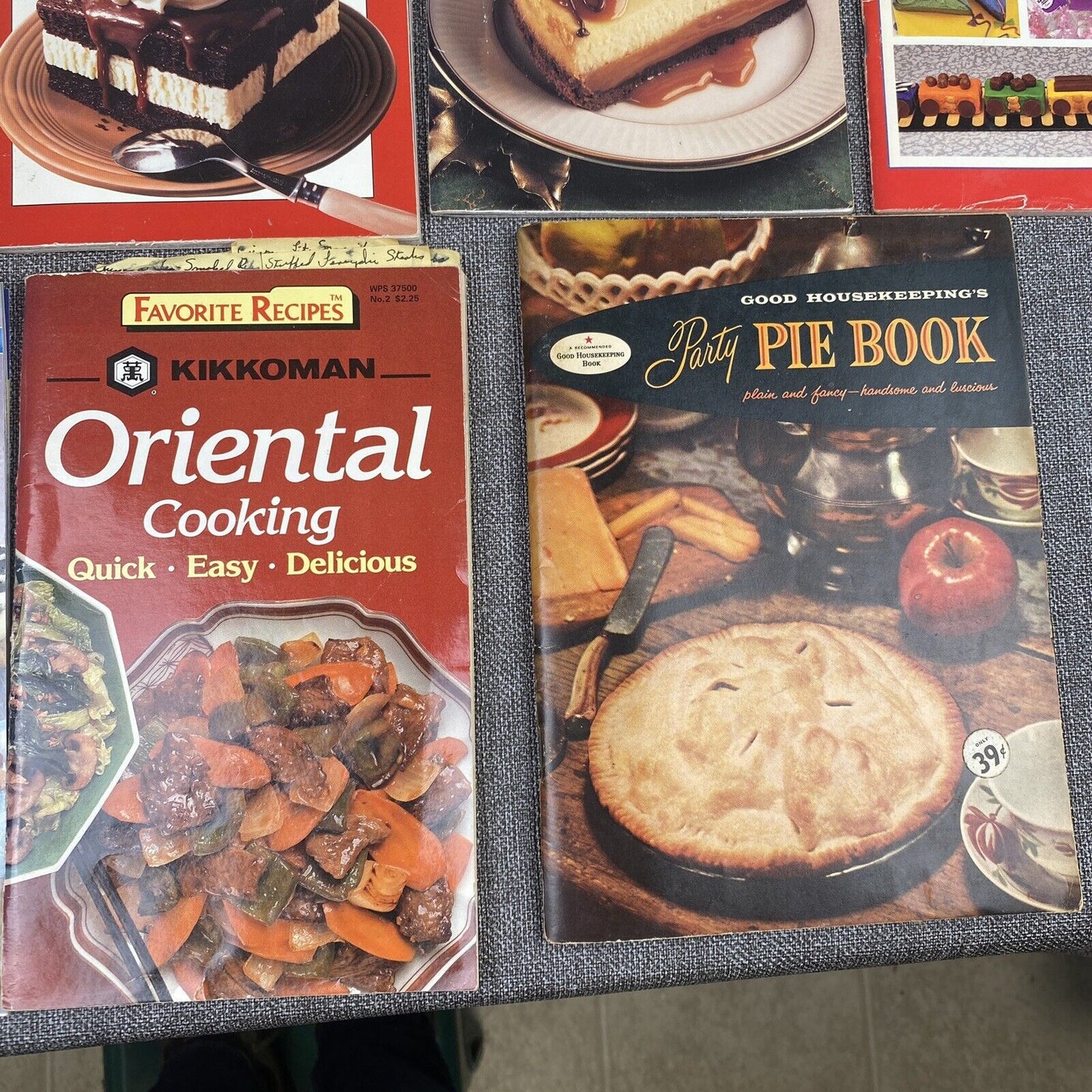 Lot of 14 Betty Crocker's Desserts Cookbooks + others