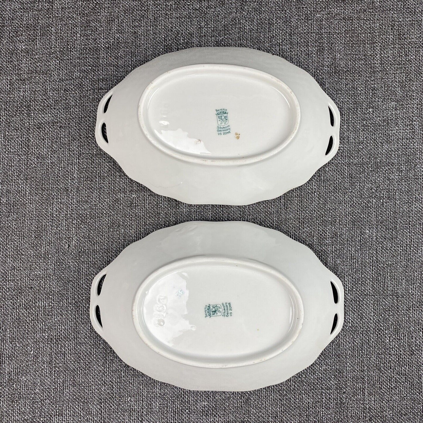 Schumann Bavaria US-zone Germany Set of 2 small Oval Dishes Floral Design