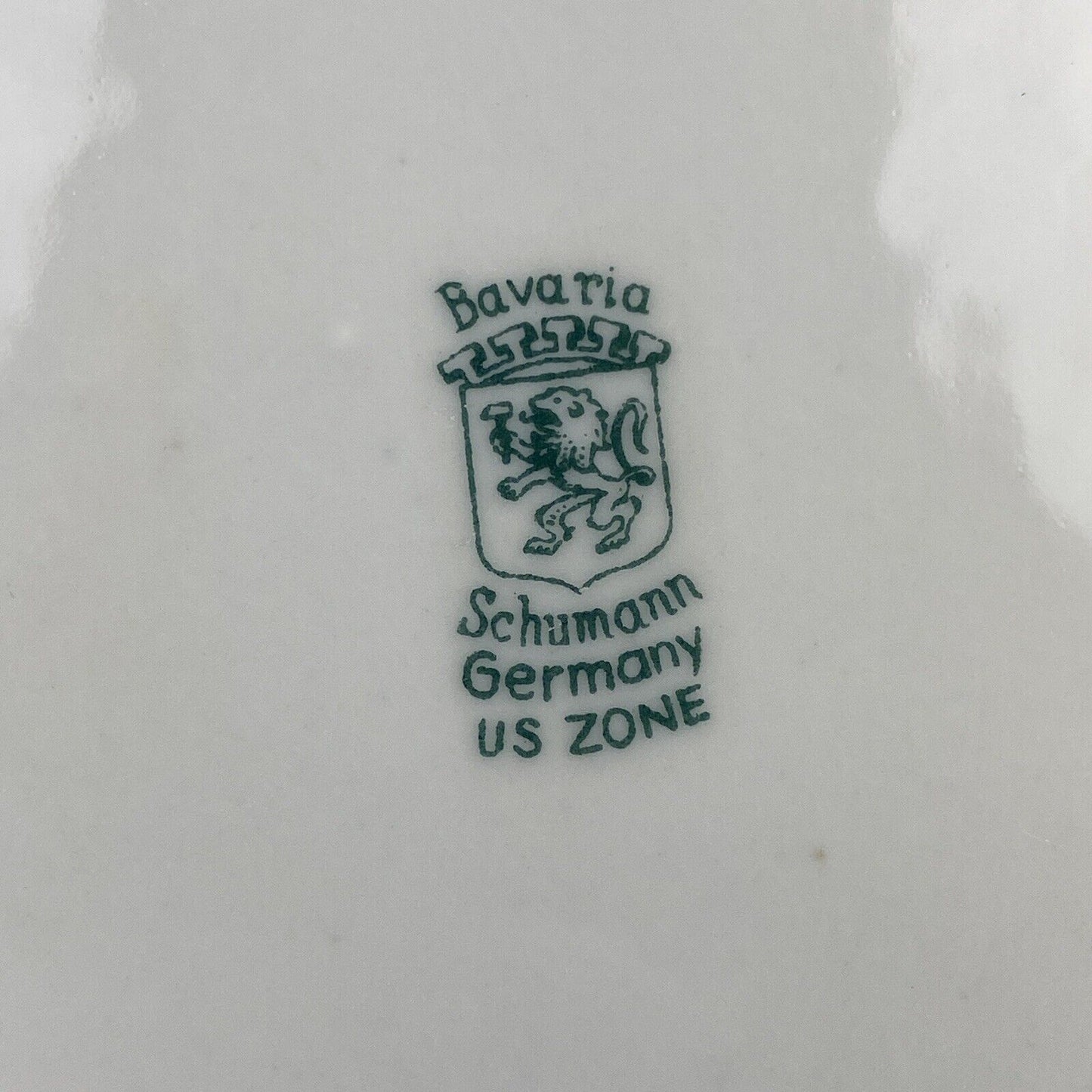 Schumann Bavaria US-zone Germany Set of 2 small Oval Dishes Floral Design