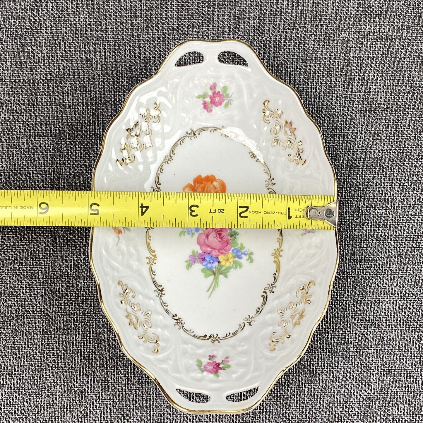 Schumann Bavaria US-zone Germany Set of 2 small Oval Dishes Floral Design