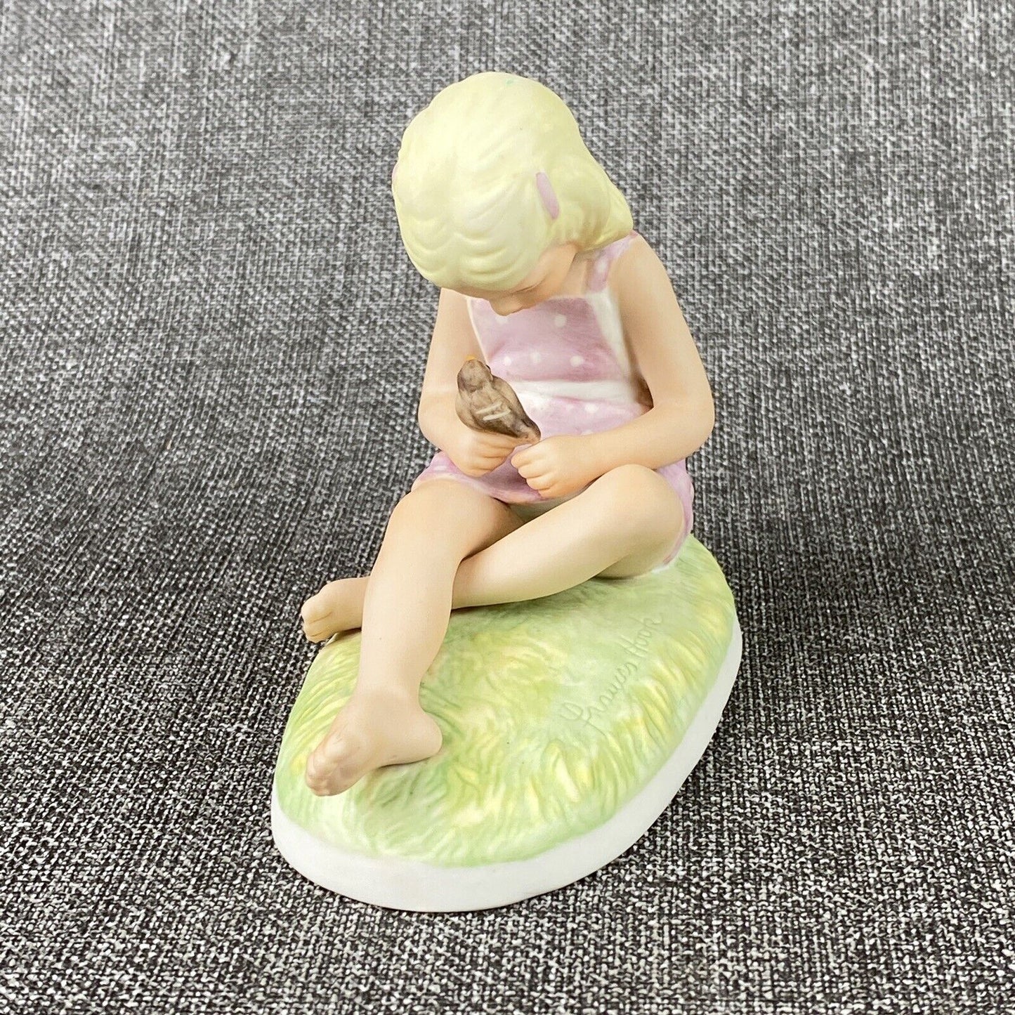 Vintage Frances Hook Birdie Hand Painted Porcelain Figurine 1982 Limited