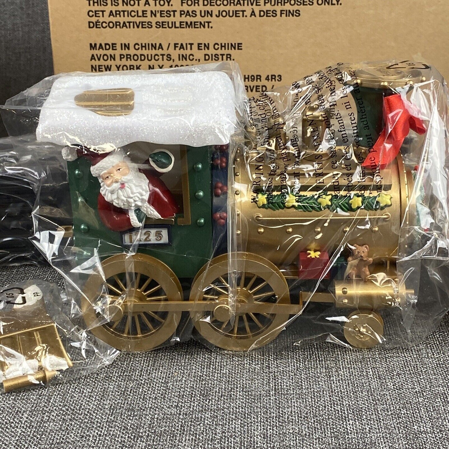 North Pole Express MUSICAL Train Set NOS