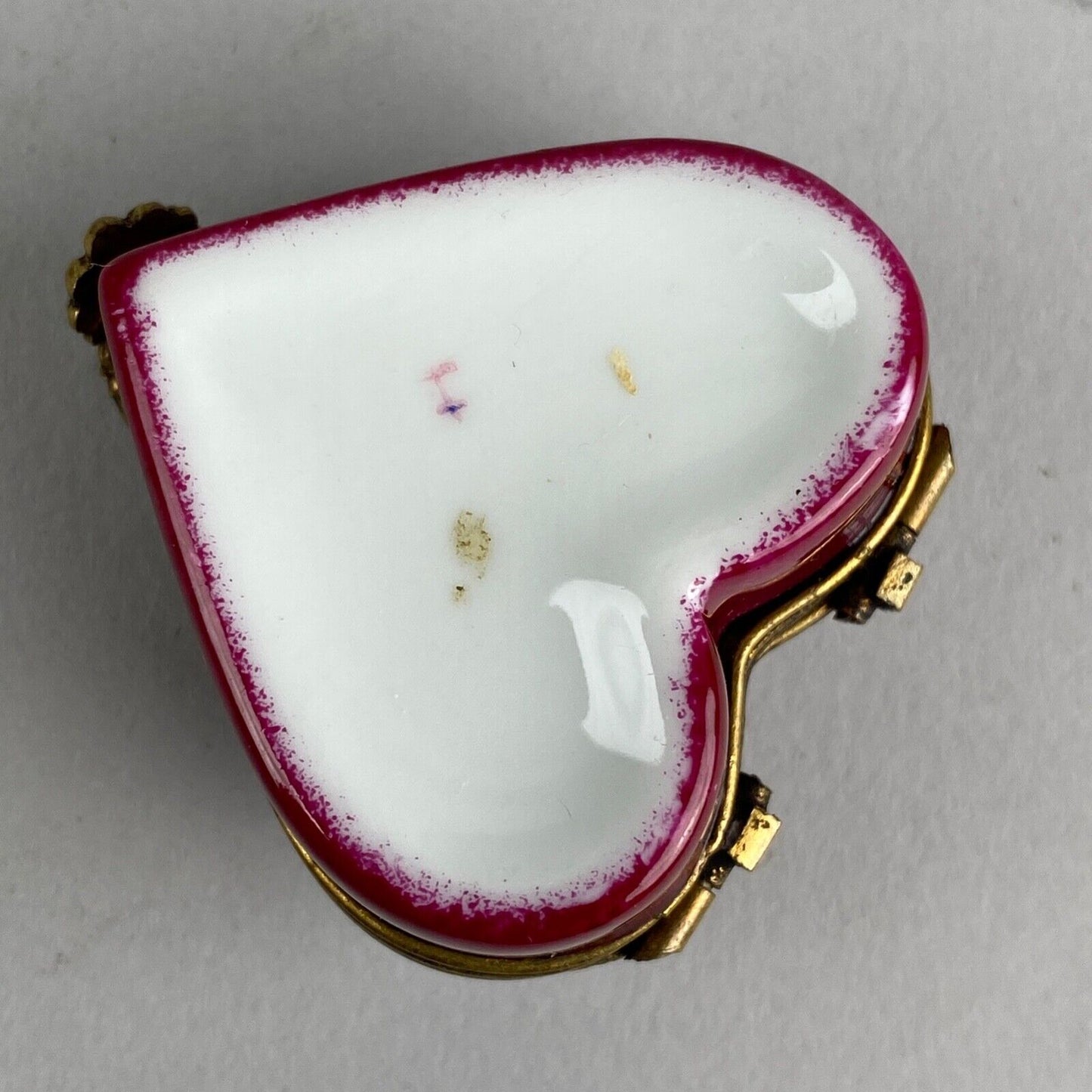 Porcelain Trinket Box Red and Gold Tone Butterfly ~2"