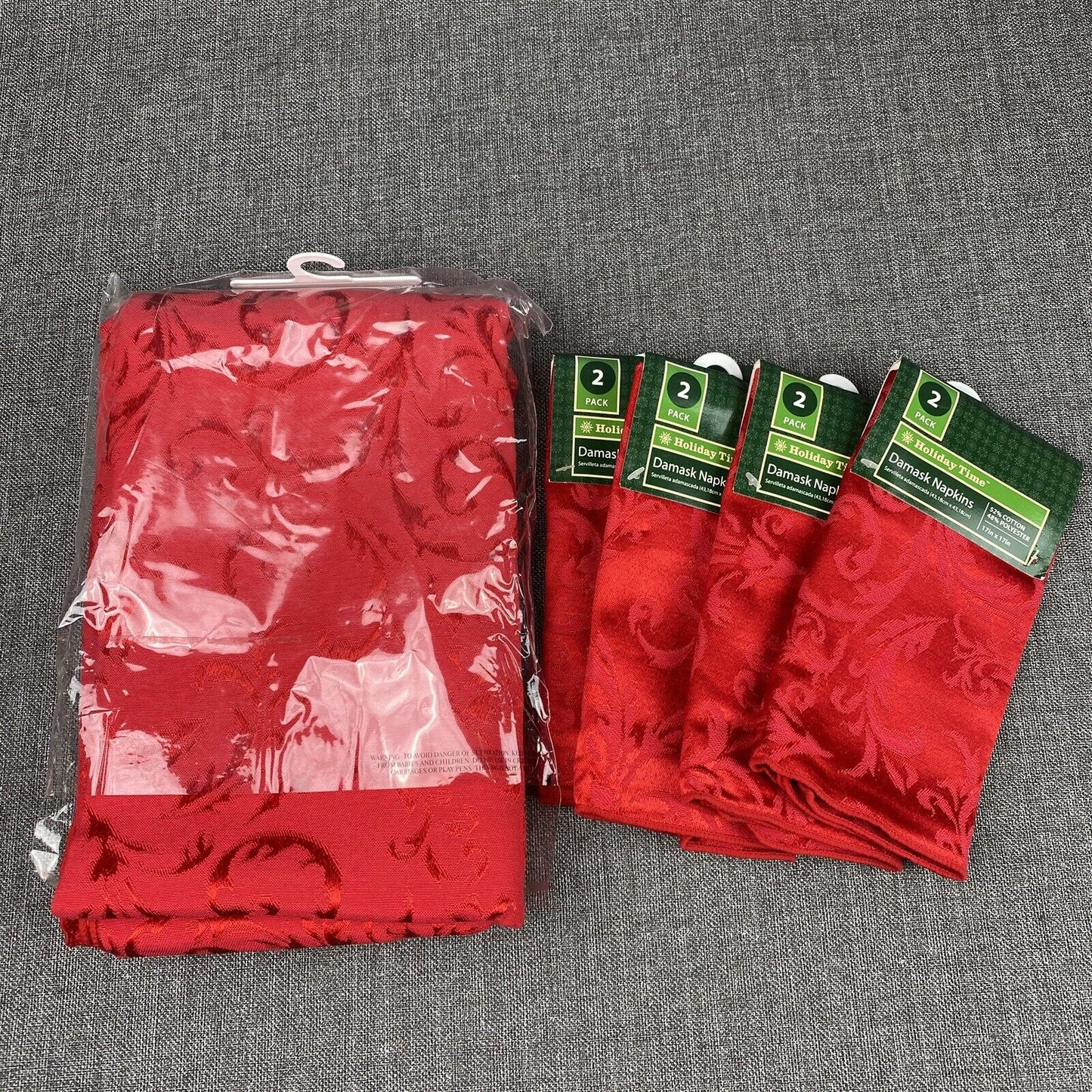 Red Damask Tablecloth Textured Floral Lotus Event Party 100 x 124 with 4 napkins