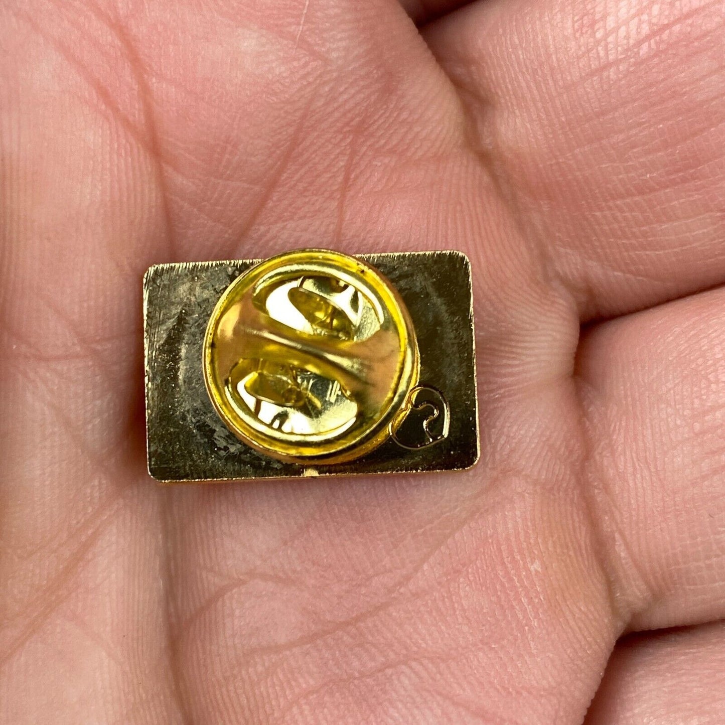 DevilBiss Superfinish 200 Nascar Truck Race 1996 Lapel Hat Pin