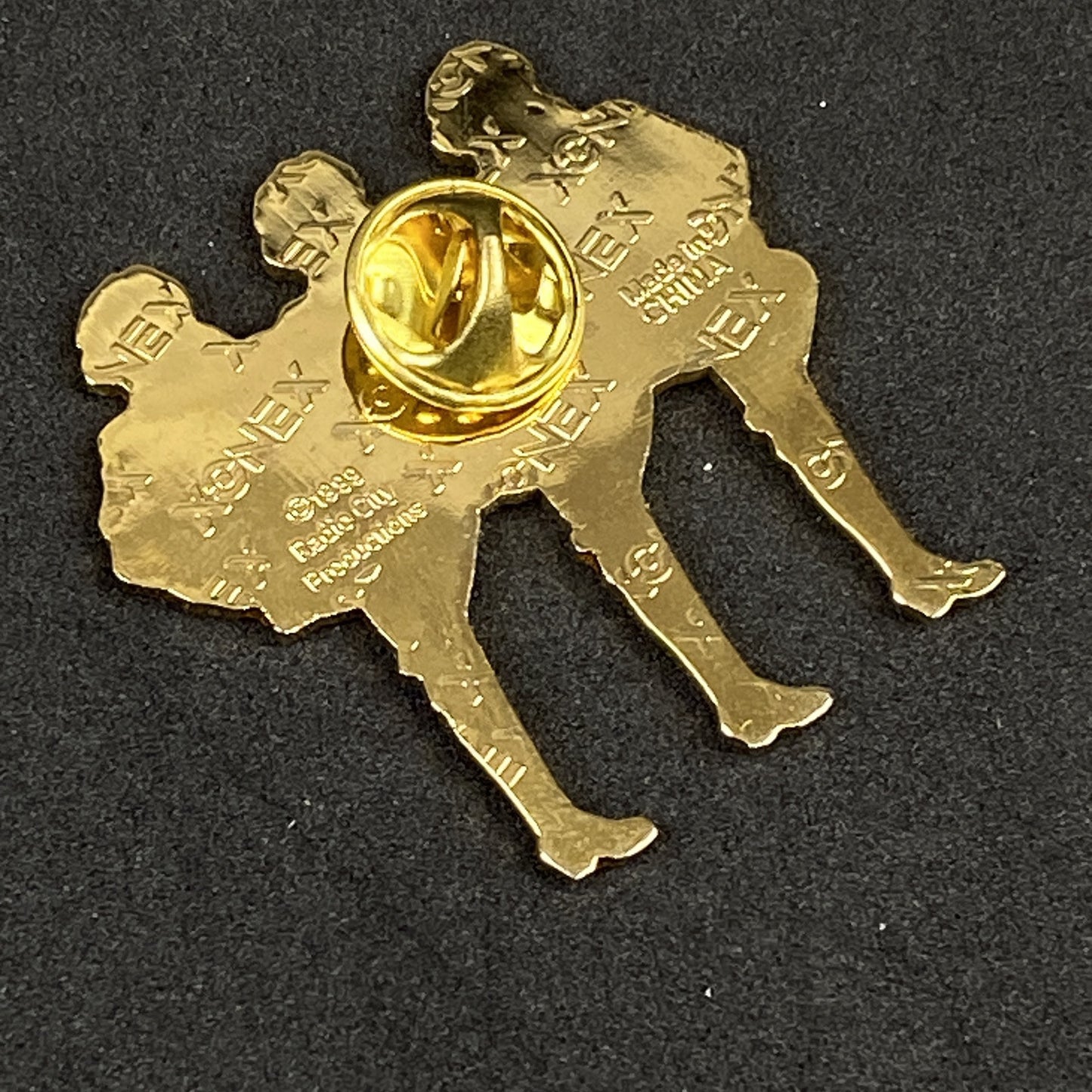 1989 Radio City Productions Christmas Vintage Pin