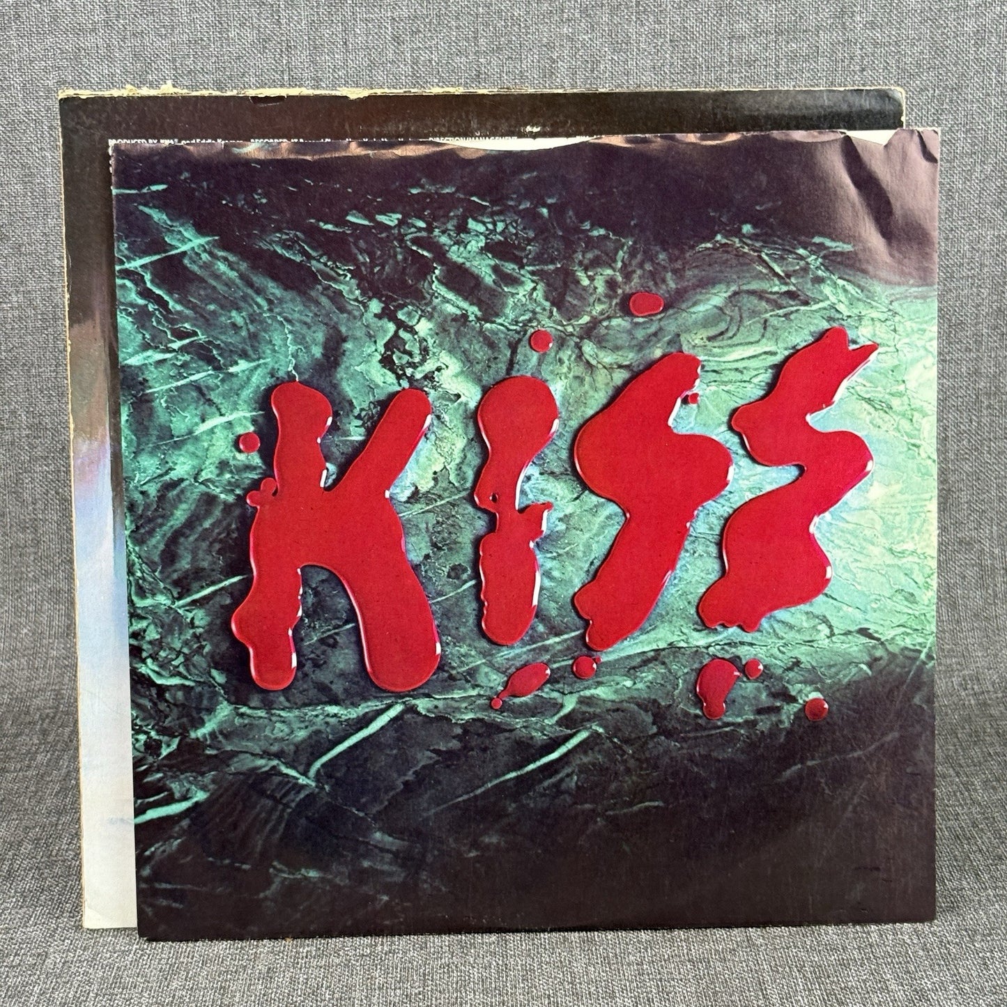 KISS LOVE GUN Casablanca 12" Vinyl Record LP 1977 - VERY GOOD
