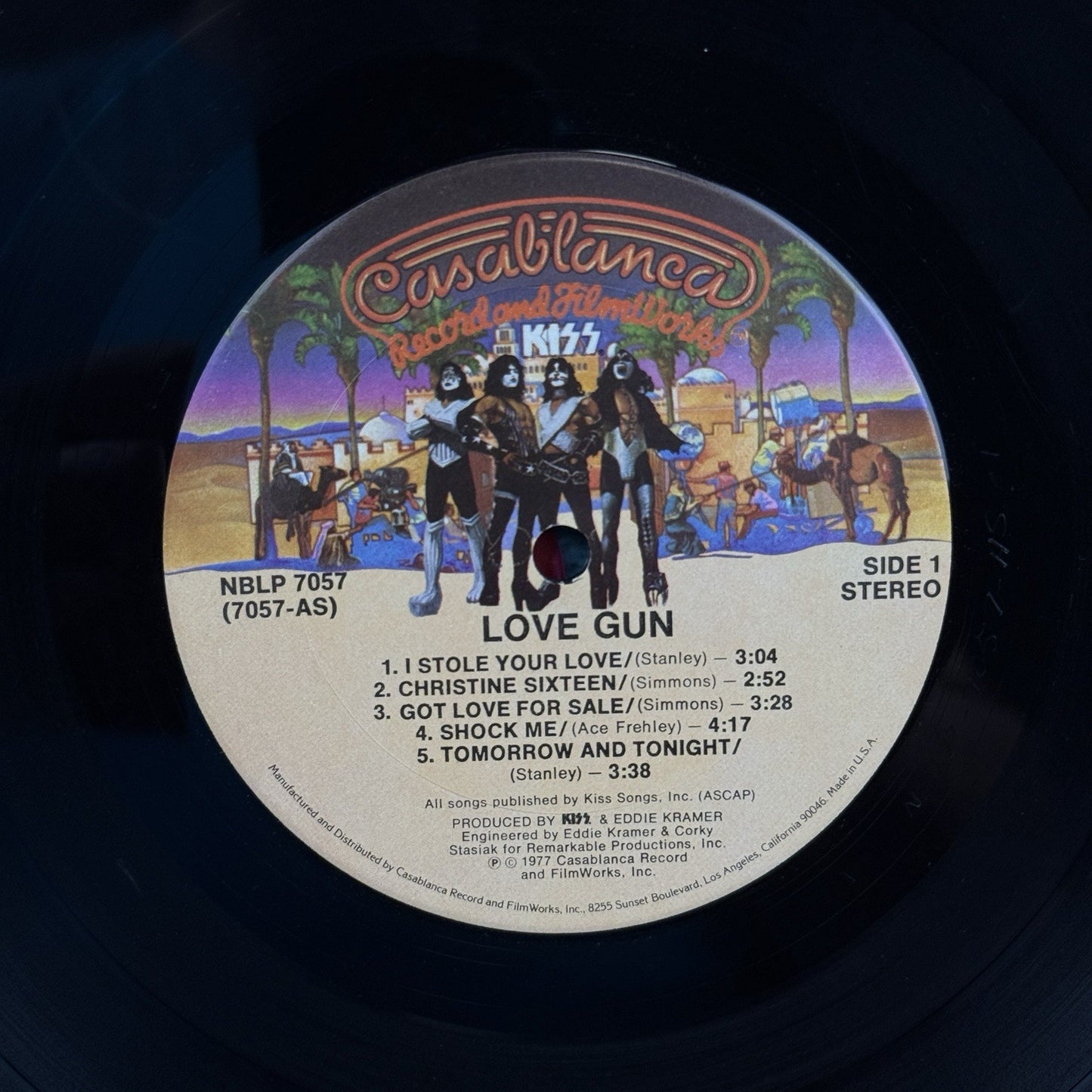 KISS LOVE GUN Casablanca 12" Vinyl Record LP 1977 - VERY GOOD