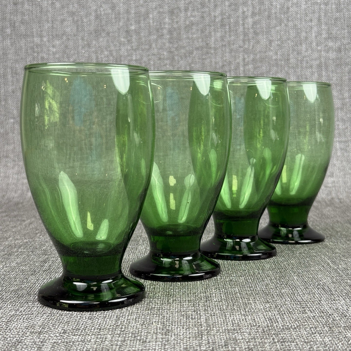 Set 4 Cristar Emerald Green Glass 5 1/4" Pedestal Water Wine Goblet Mid Century