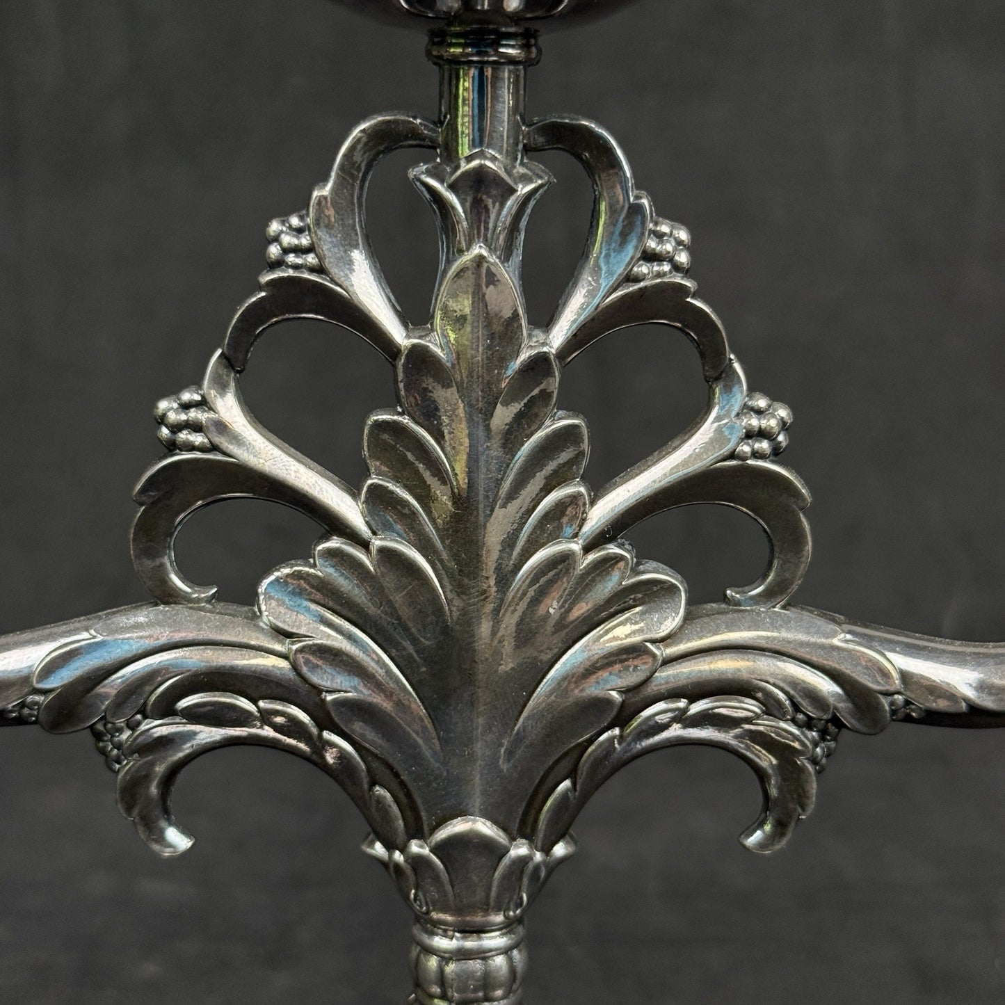 MARQUISE 1847 Rogers Bros 3 Candle Candelabra Silver Plated 009156 IS Stamped