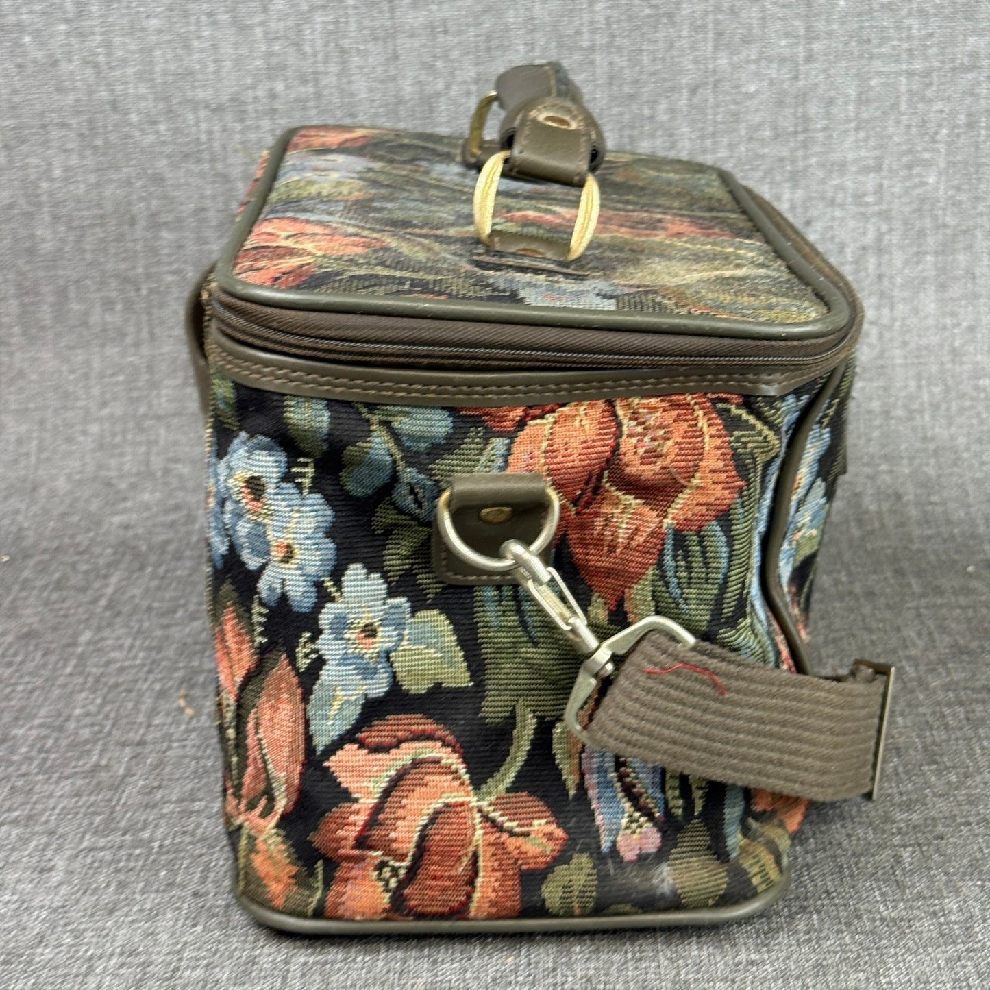Jordache Floral Tapestry Bag Vintage Travel Carry On Handbag