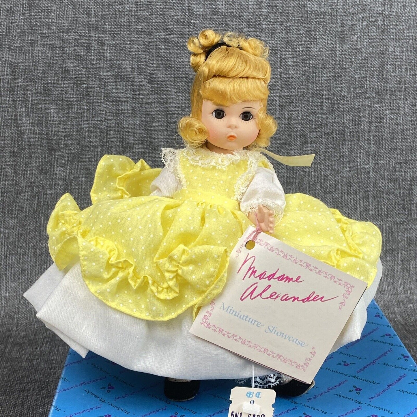 Vintage Madame Alexander Amy - 411 Doll with the original box