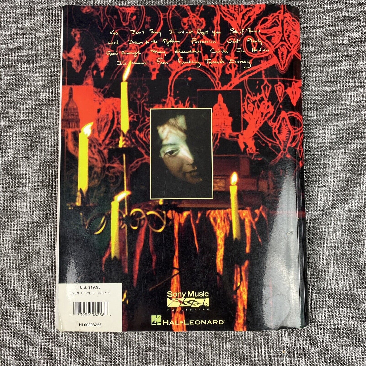 SARAH McLACHLAN Songbook Vocal Piano Guitar Sheet Music Lyrics Surfacing