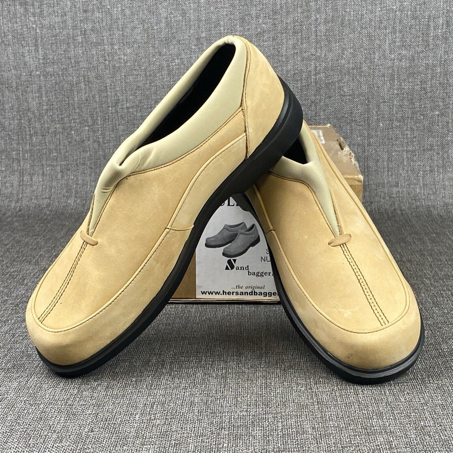 Sandbaggers Slip-On Shoes Womens Size 9