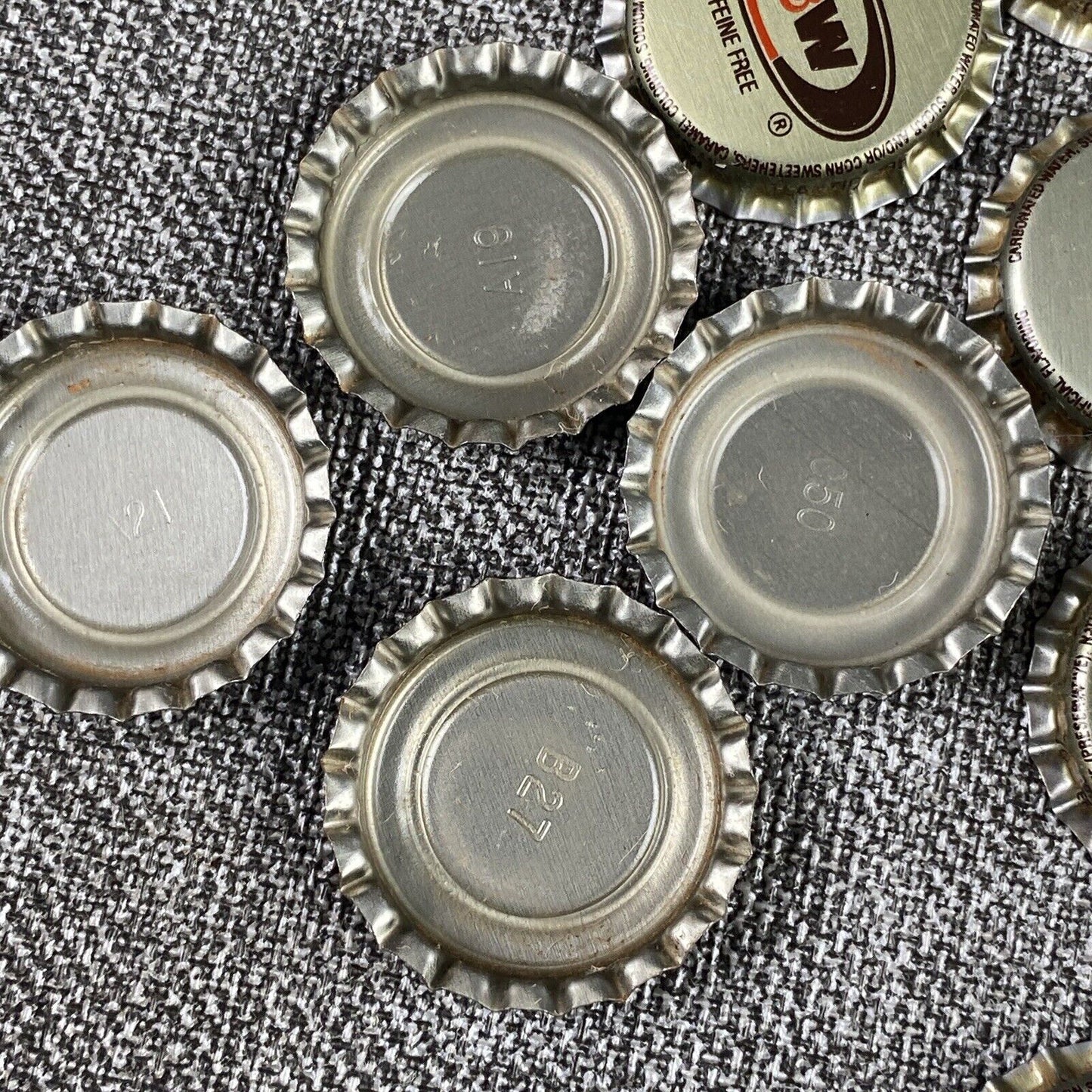 Lot of 95 Rootbeer Bottle Caps A&W Draft