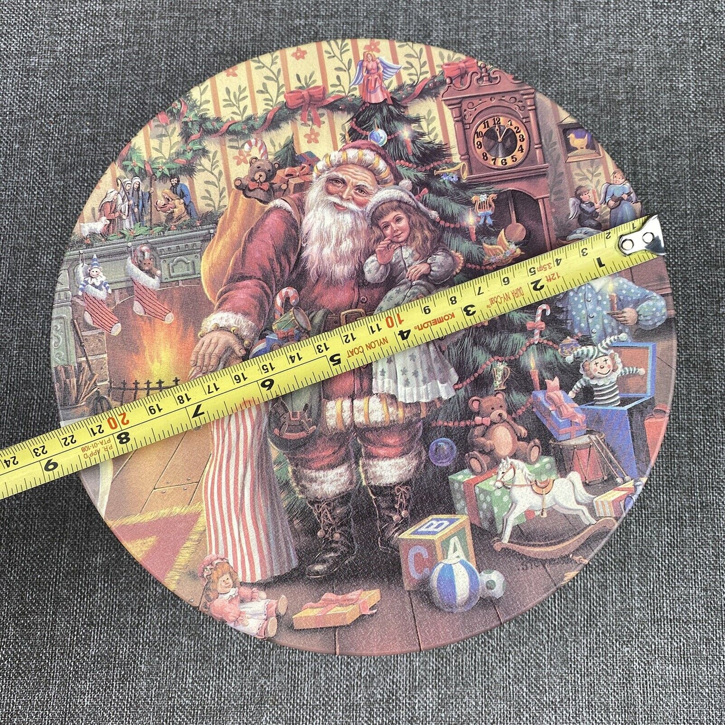 Unused Steve 88 Tin 3pc Canister Set Nested Christmas Scene Santa Presets Matted