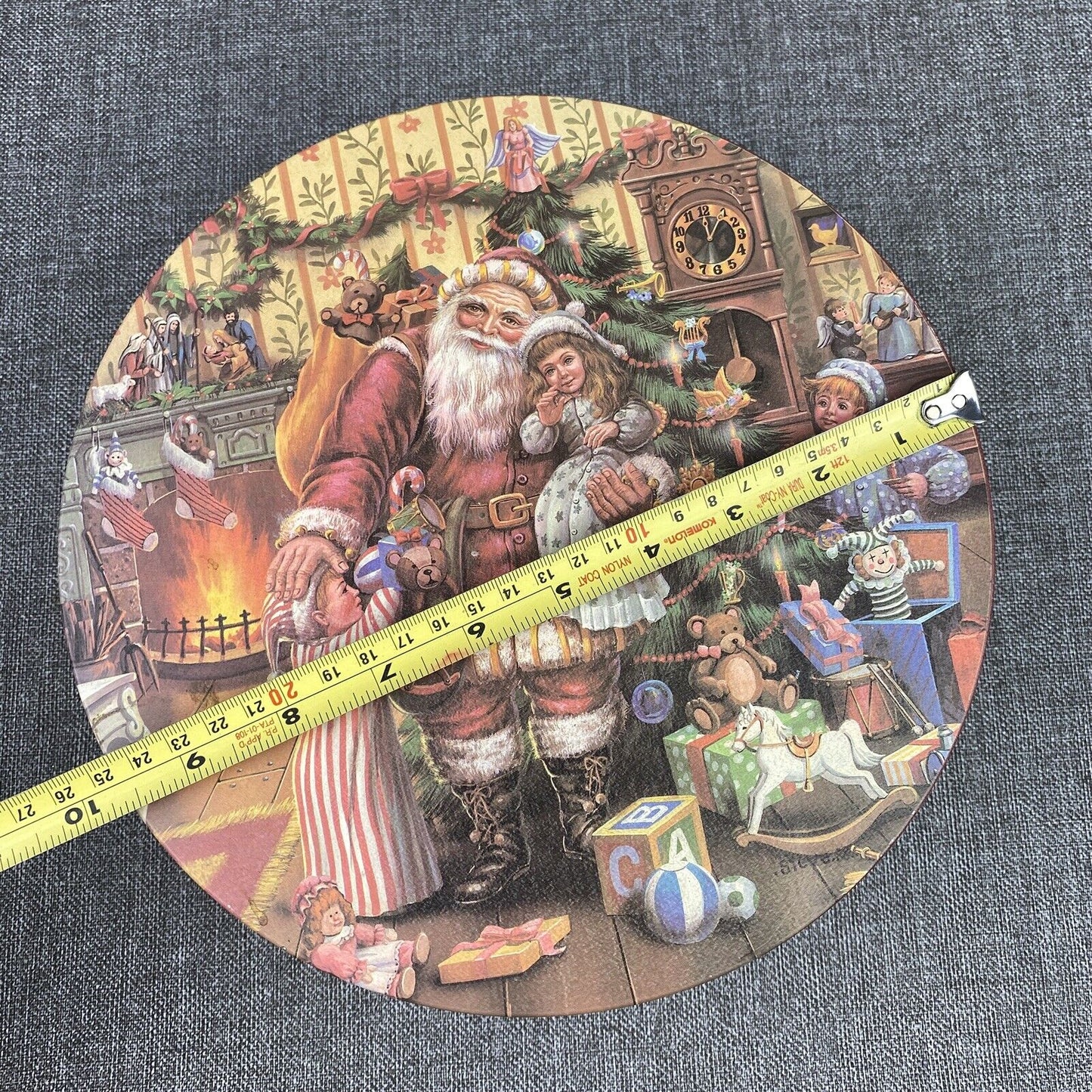 Unused Steve 88 Tin 3pc Canister Set Nested Christmas Scene Santa Presets Matted