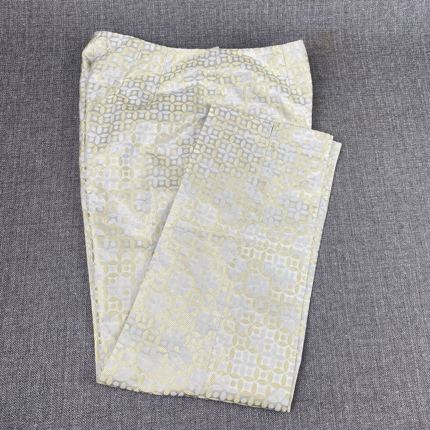 Sigrid Olsen Dress Pants Womens Size 6 Straight Leg Grey with Grey/Yellow Petals
