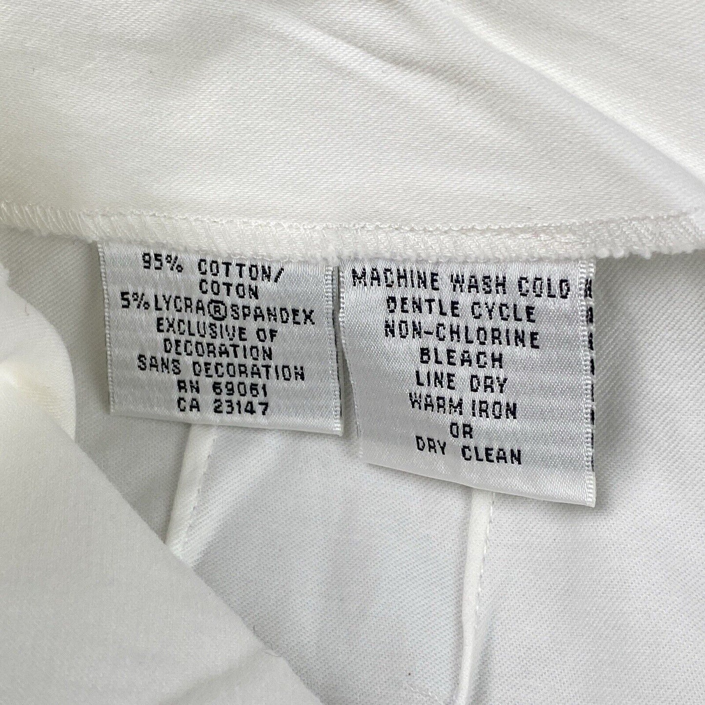 Talbots Womens Size 10 White Pants on Ankle Side Has Pretty Stitch Side Zip