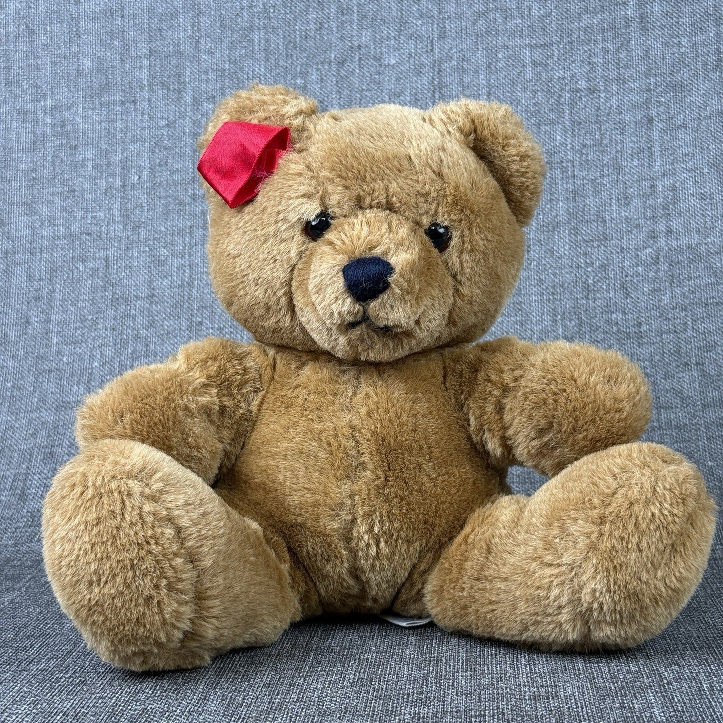 Vintage 1984 Dakin Brown Teddy Bear - Collectible Plush - 8" tall /sitting