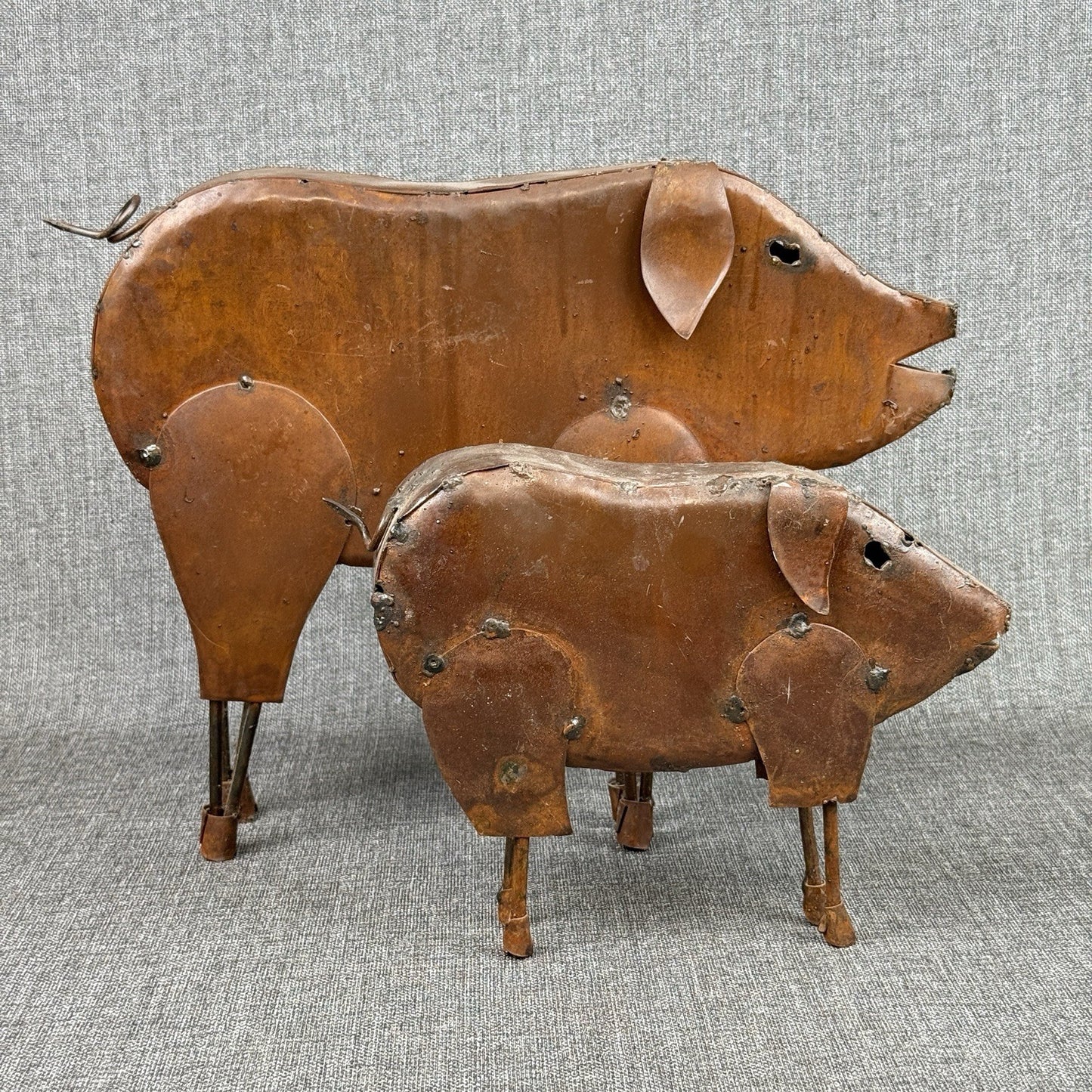 2 Metal Pig Decorations Rustic Large 14.5"x 12" and small 9.5"x 7.5"