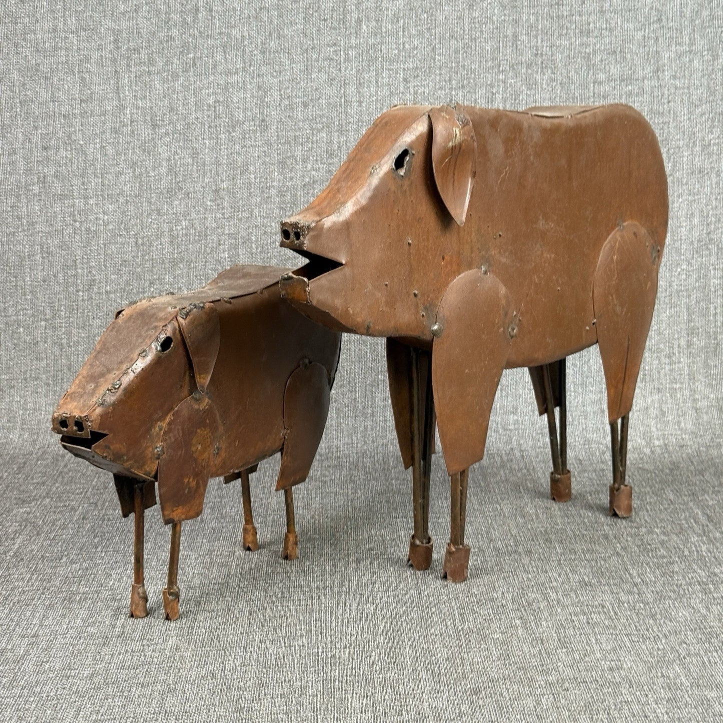 2 Metal Pig Decorations Rustic Large 14.5"x 12" and small 9.5"x 7.5"