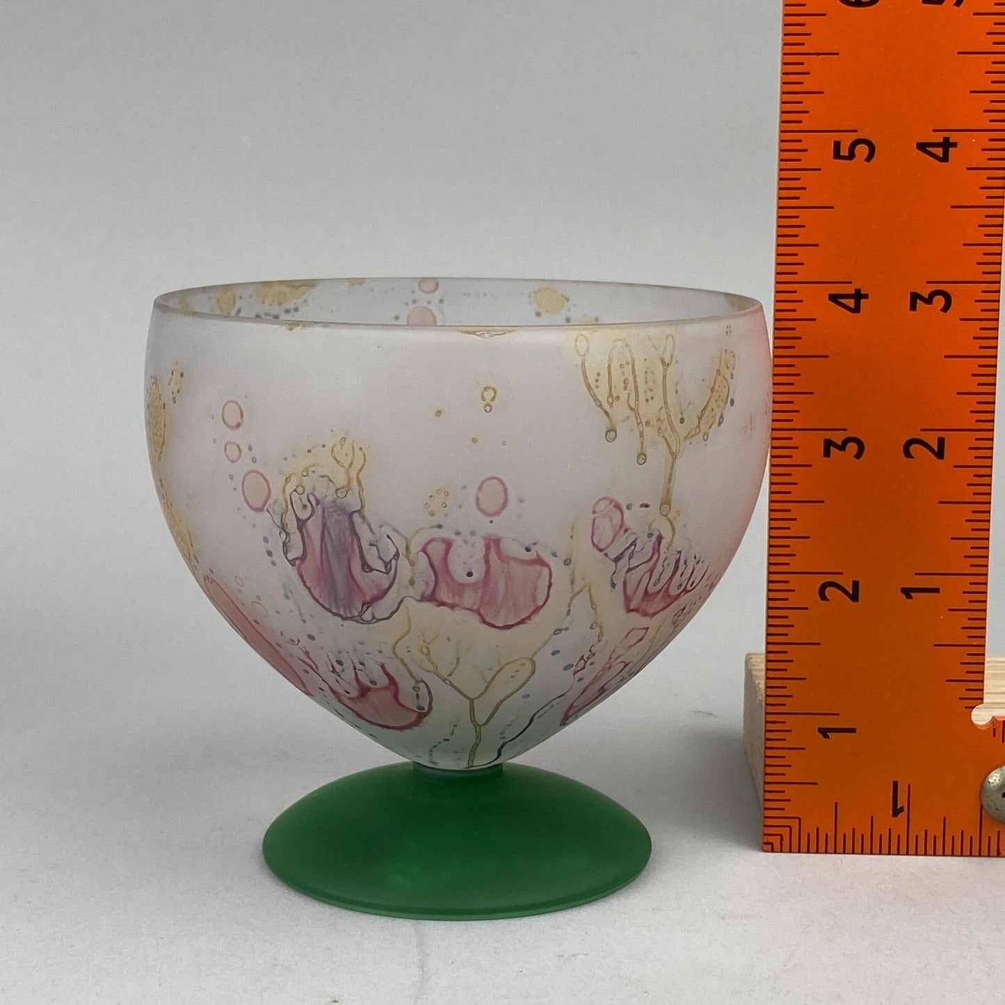 6 Art Glass Dessert Bowls Pedestal Footed Signed Candle Snowflake Design
