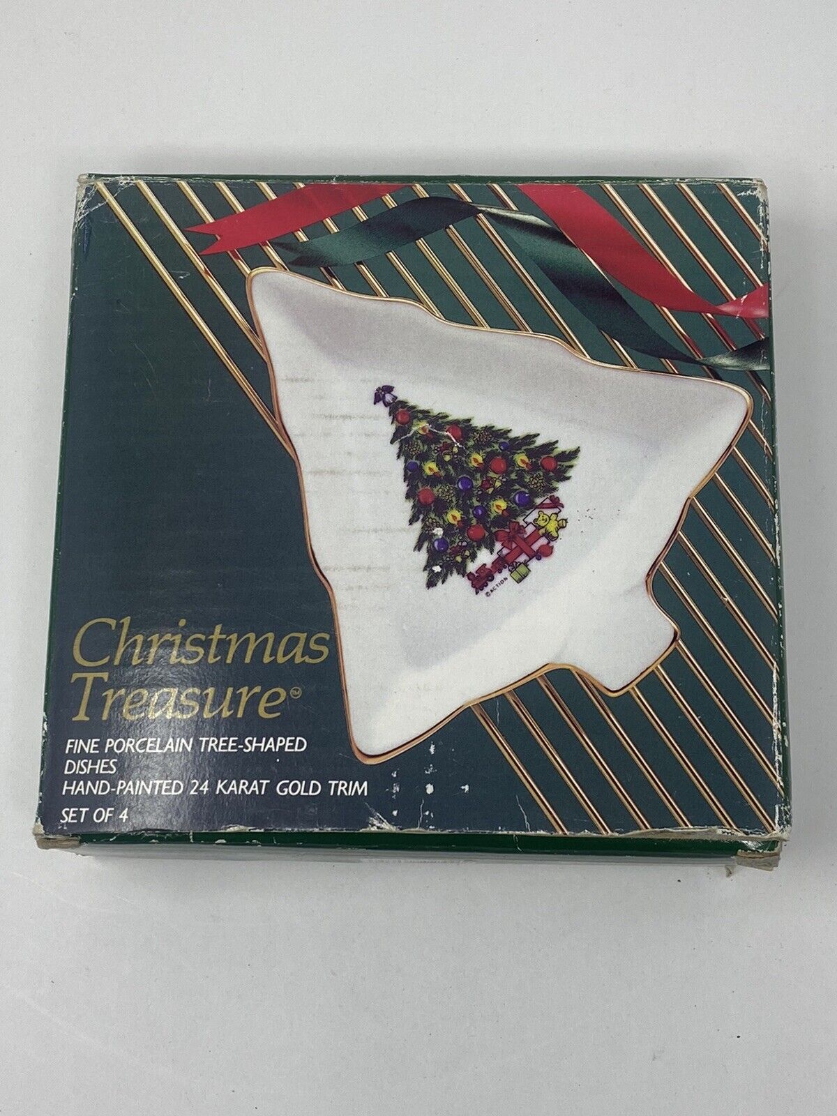 Christmas 4 Fine Hand-painted 24k Gold Trim Porcelain Tree-Shaped Dishes