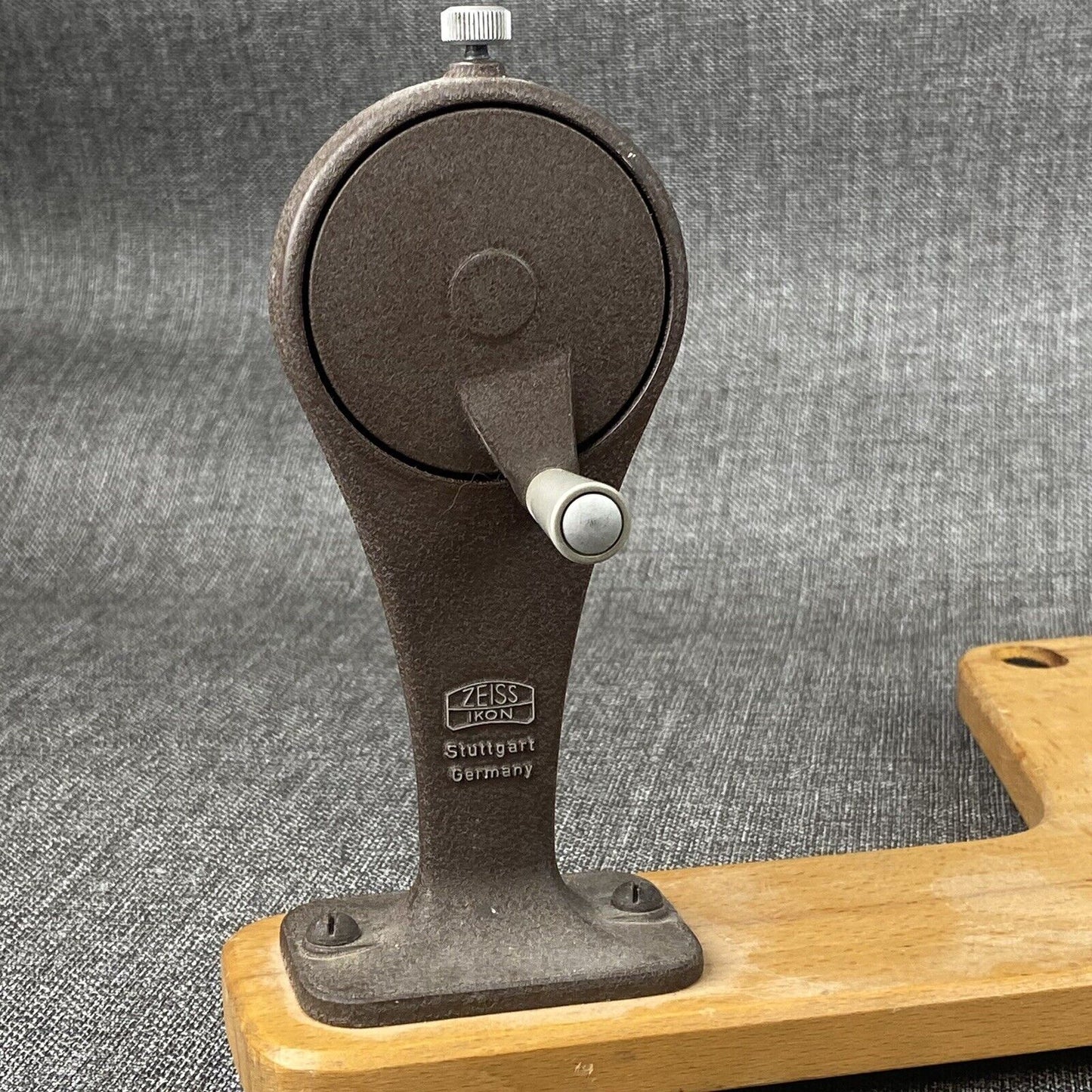 Zeiss Ikon Moviscop 8mm Movie Film Editor with Wood Base