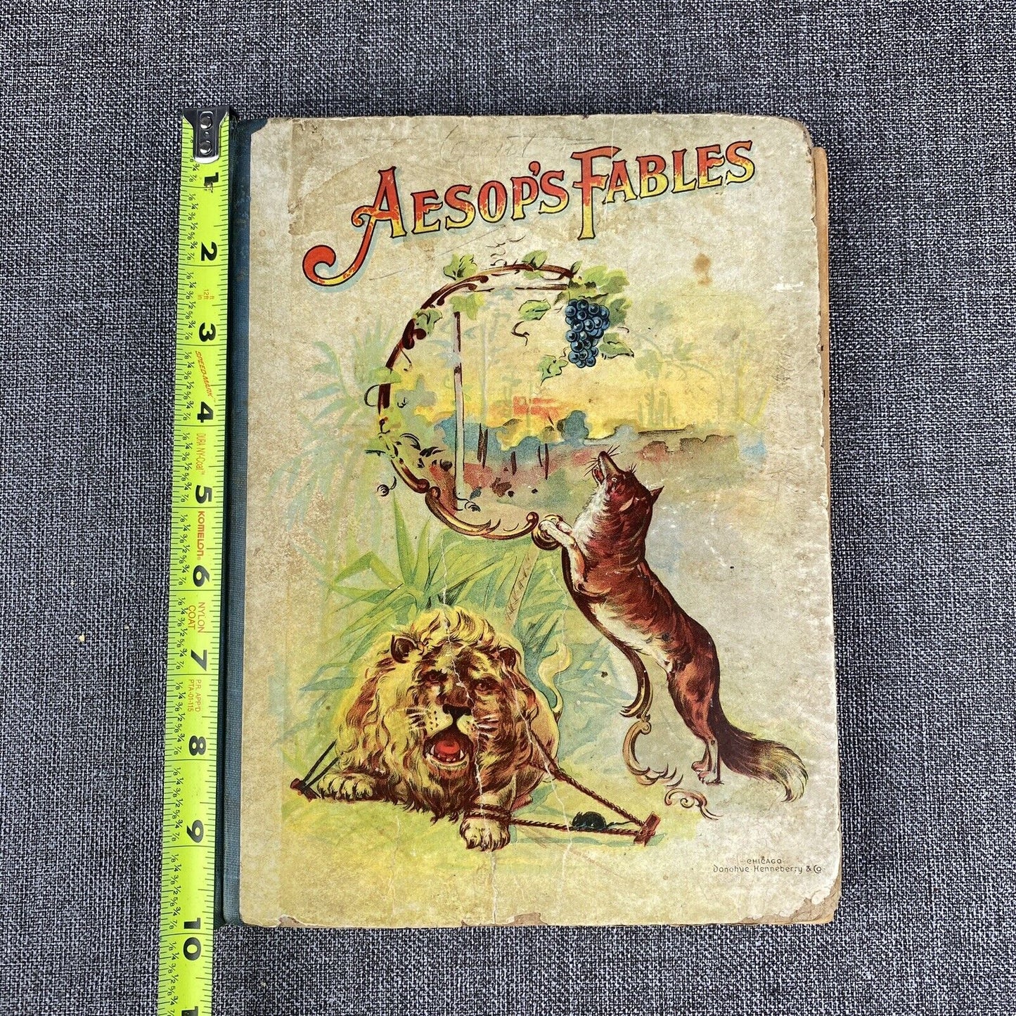 Aesop's Fables published by Donohue , Henneberry & Co. Chicago 1899 Antique