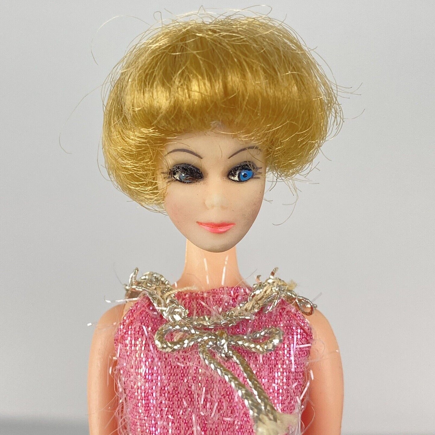 1970s Topper Moving Head Dawn Vintage Doll 6" tall