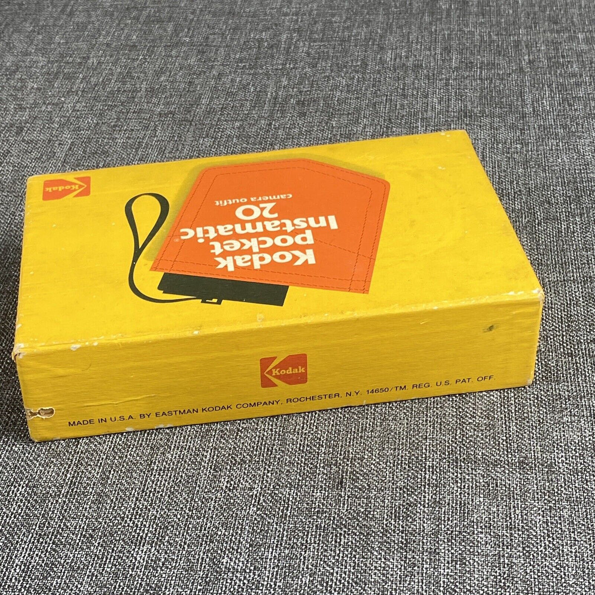 Kodak Pocket Instamatic 20 camera outfit