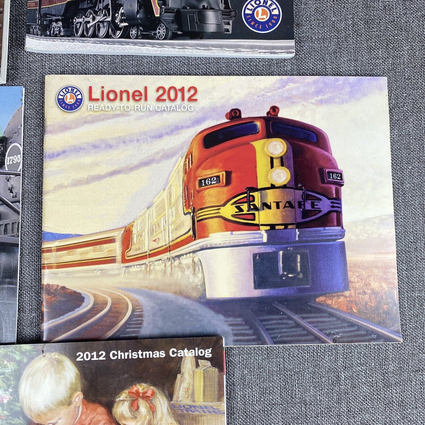 Lionel , American Flyer 2012 Model Trains Catalogs Lot of 5