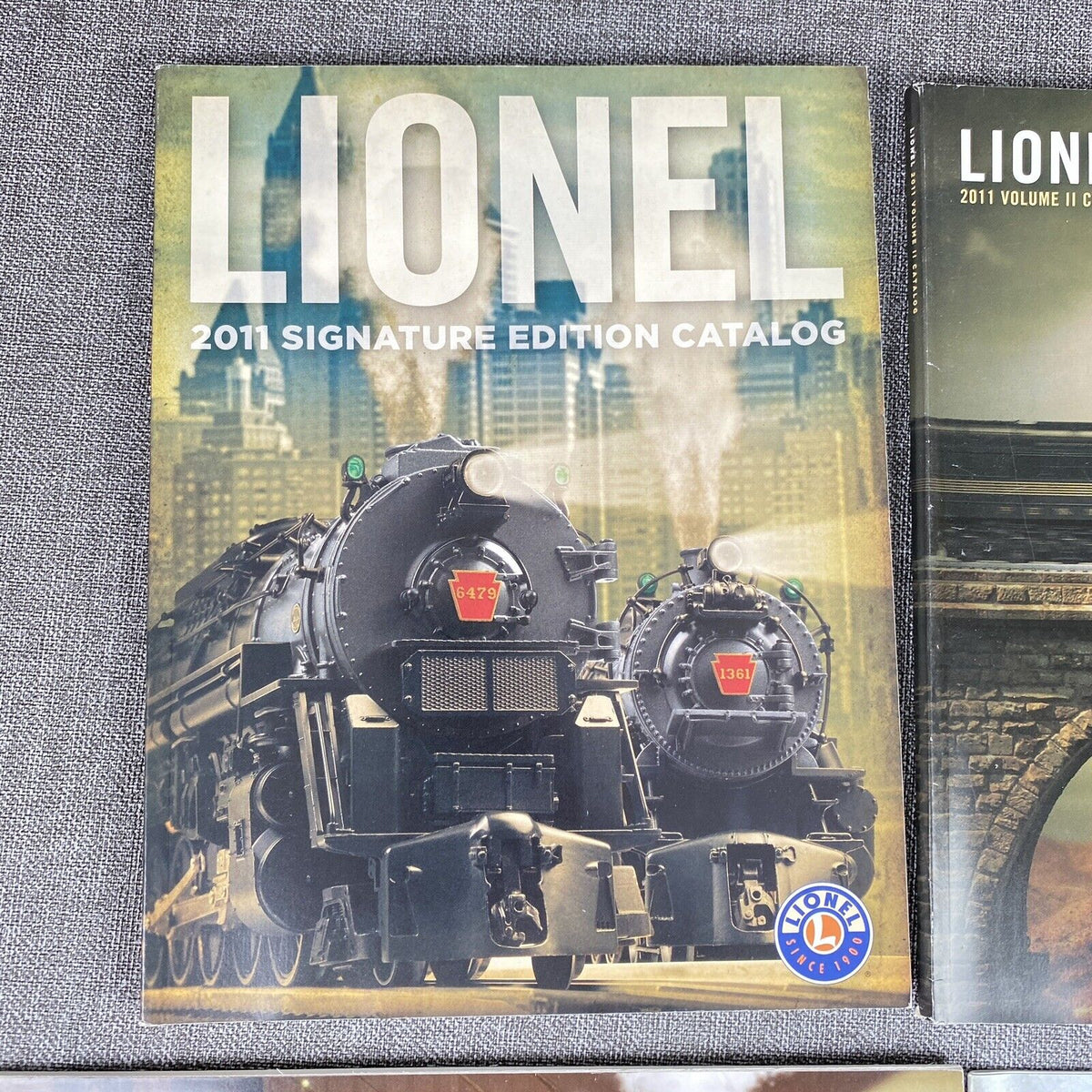 Lionel 2011 Catalogs Model Trains O-gauge lot of 4