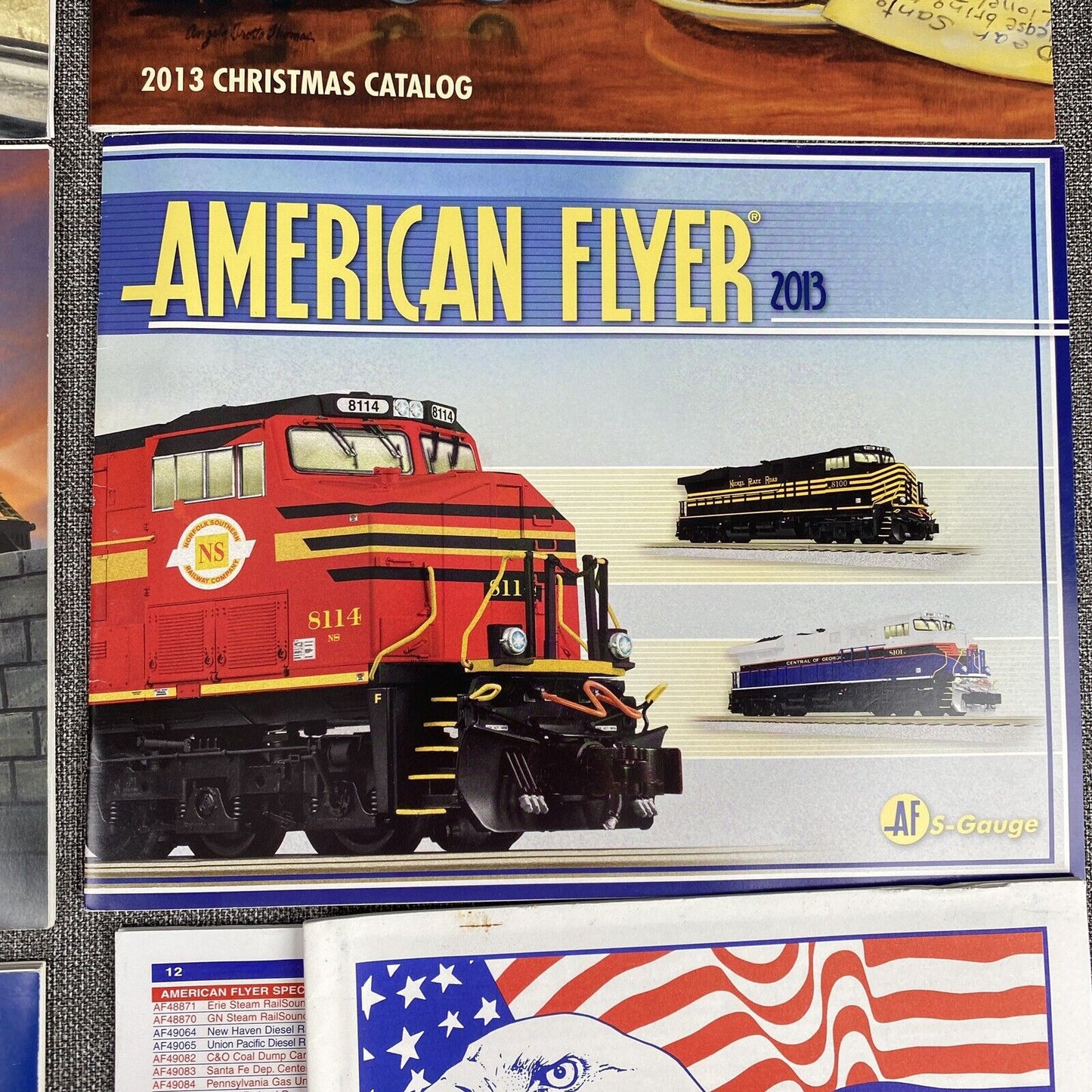 Lionel 2013 Catalogs Model Trains O-gauge Christmas Tinplate lot of 6