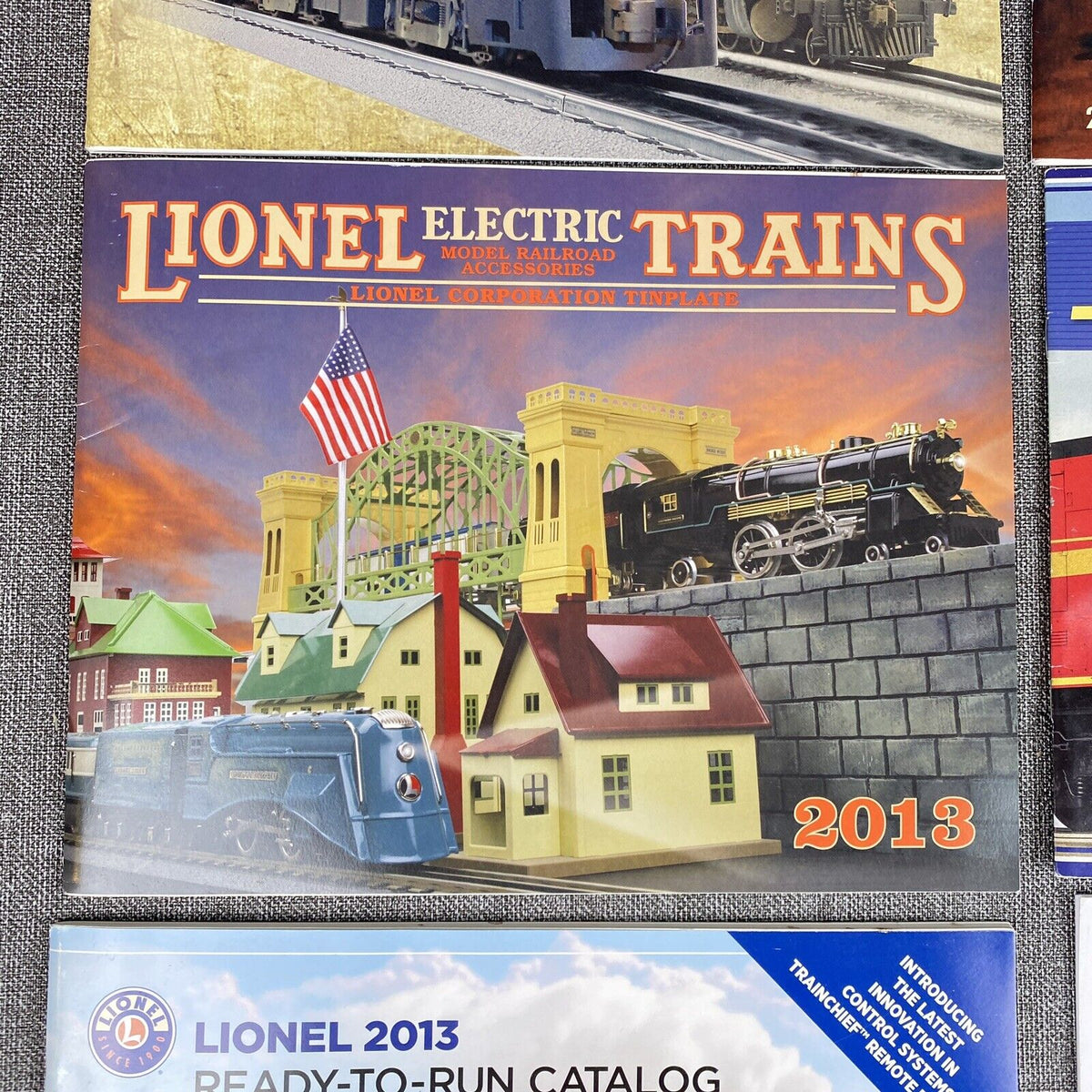 Lionel 2013 Catalogs Model Trains O-gauge Christmas Tinplate lot of 6