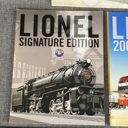 Lionel 2009 Catalogs Model Trains O-gauge lot of 5